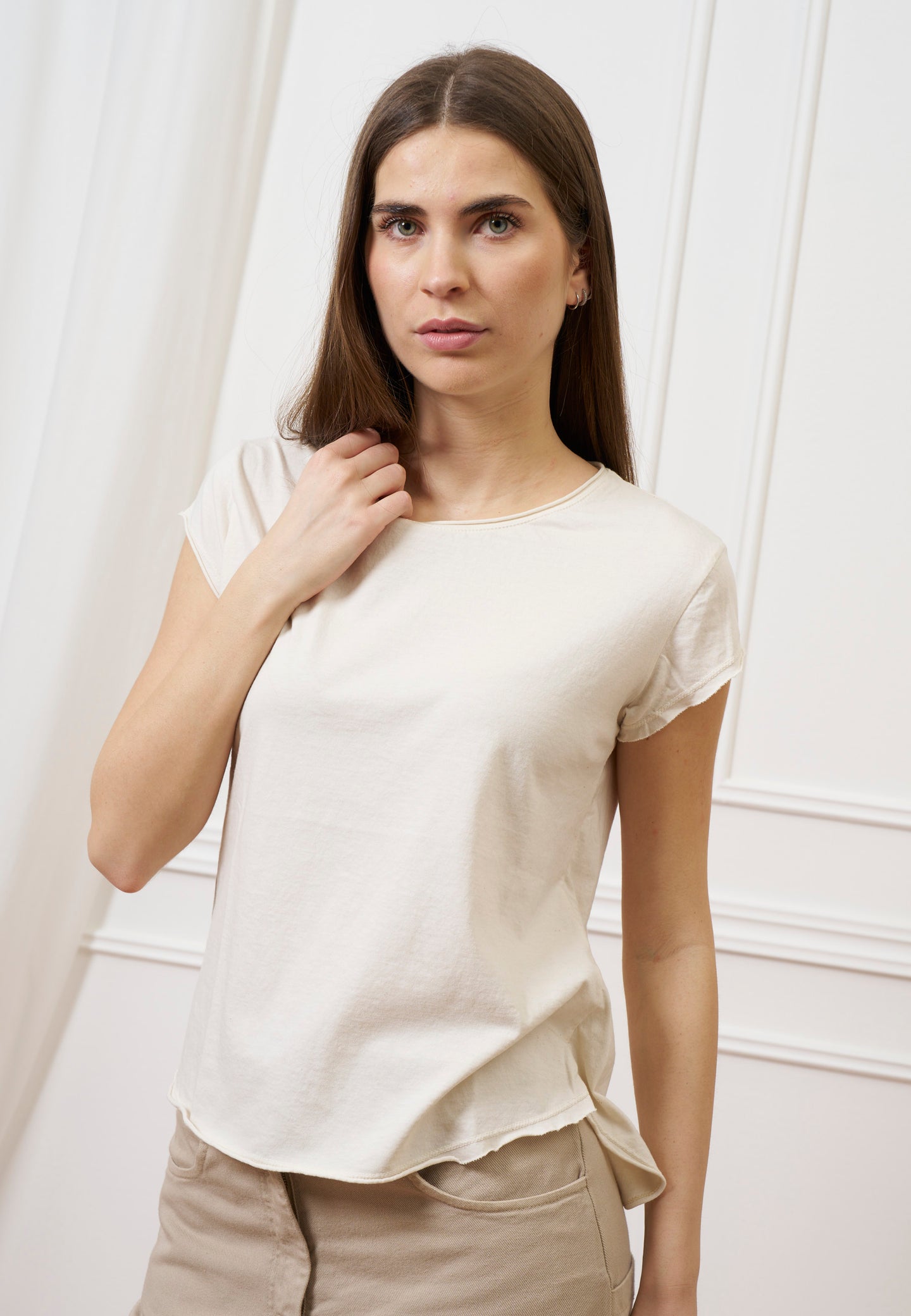 T-shirt mezza manica taglio vivo - AVORIO