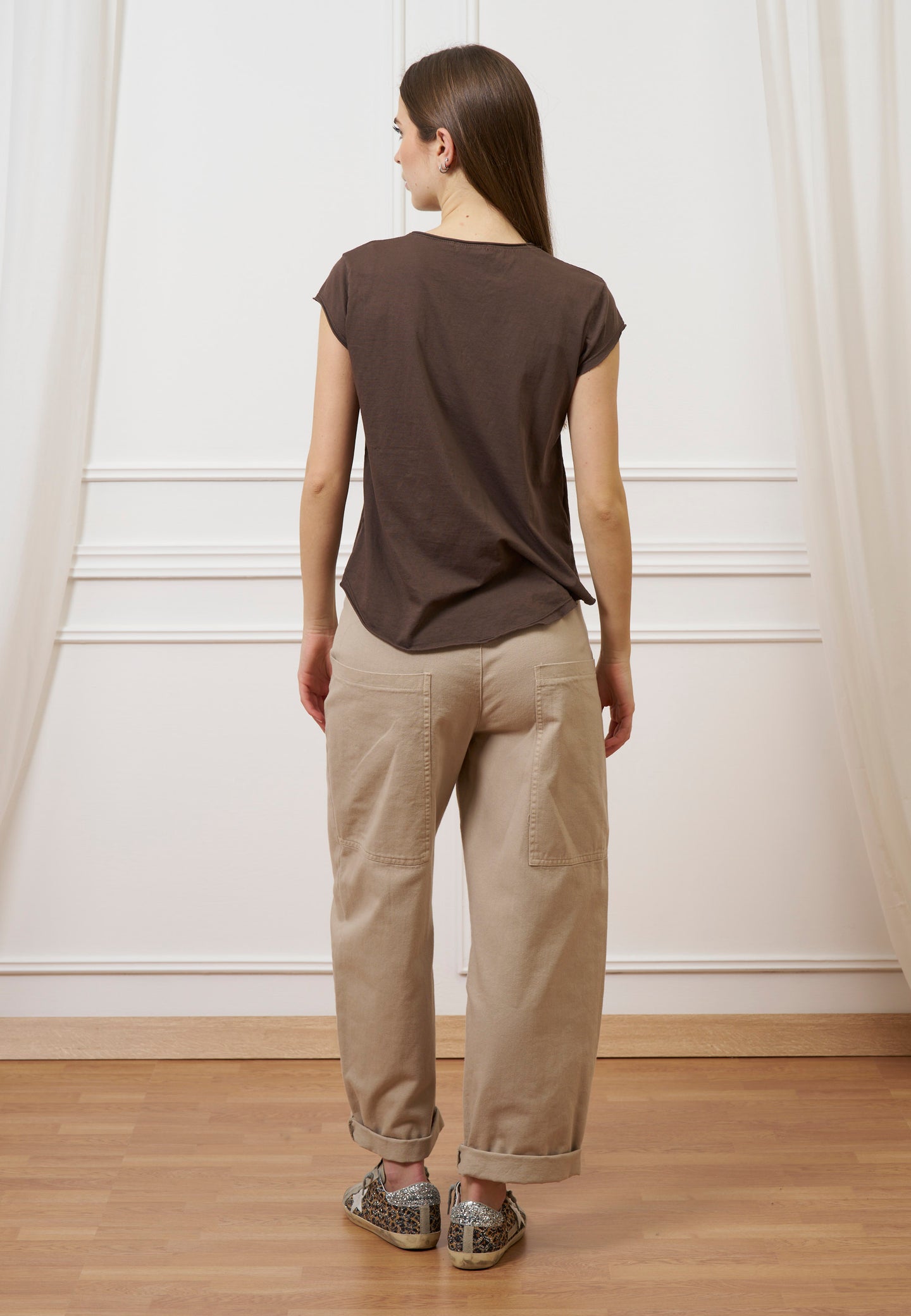 T-shirt mezza manica taglio vivo - MARRONE