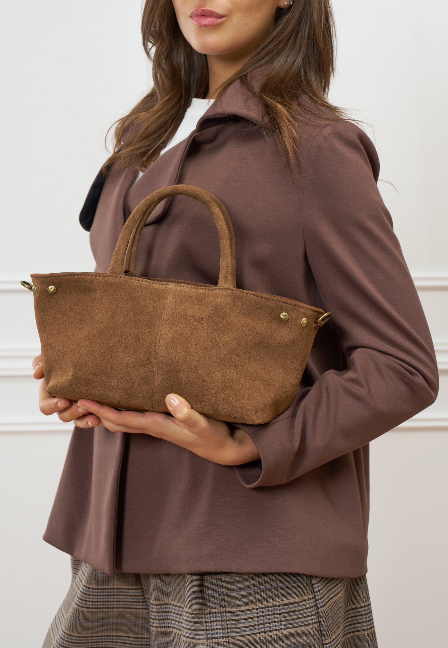 Borsa a mano scamosciata