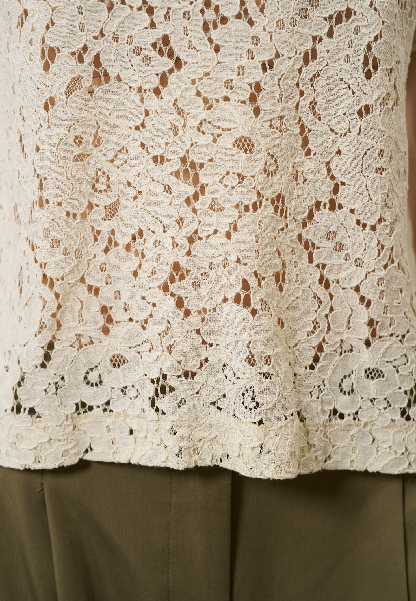 Blusa in pizzo