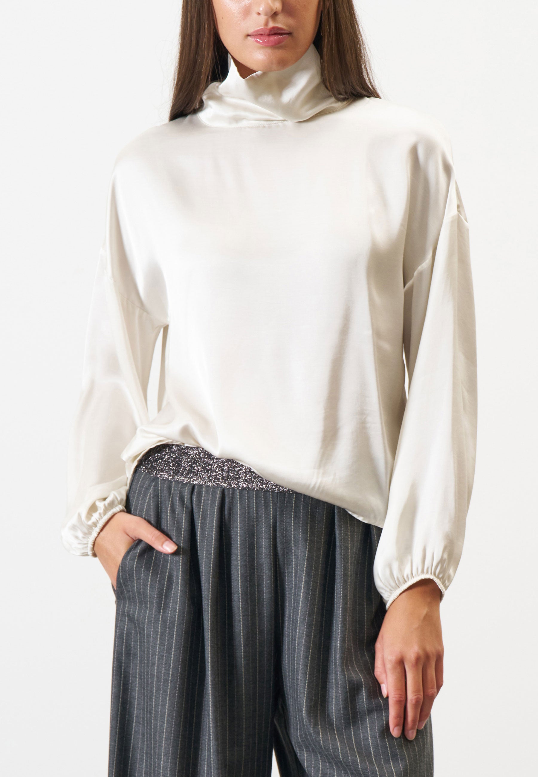 Blusa collo alto discount