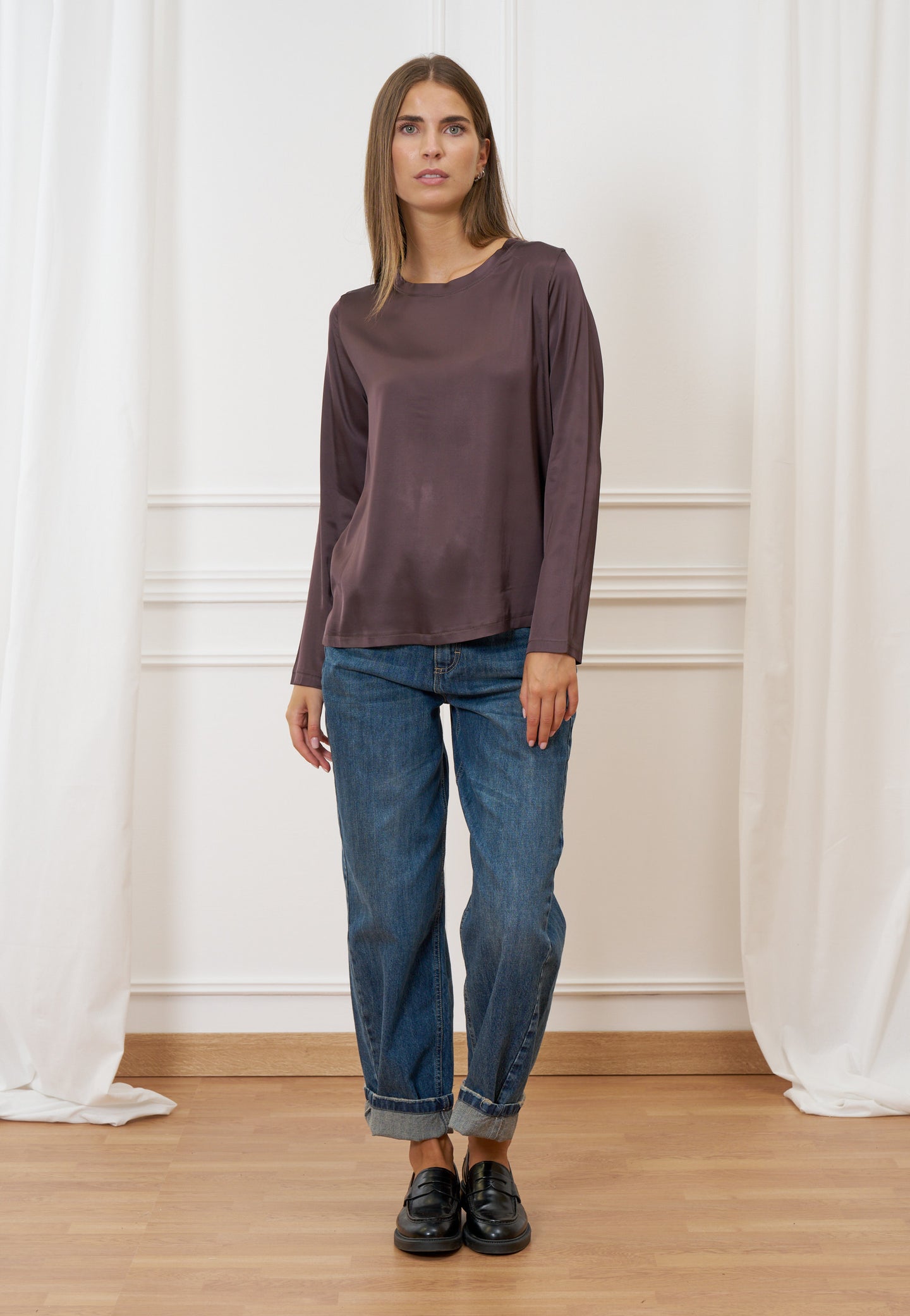 Blusa in raso a manica lunga