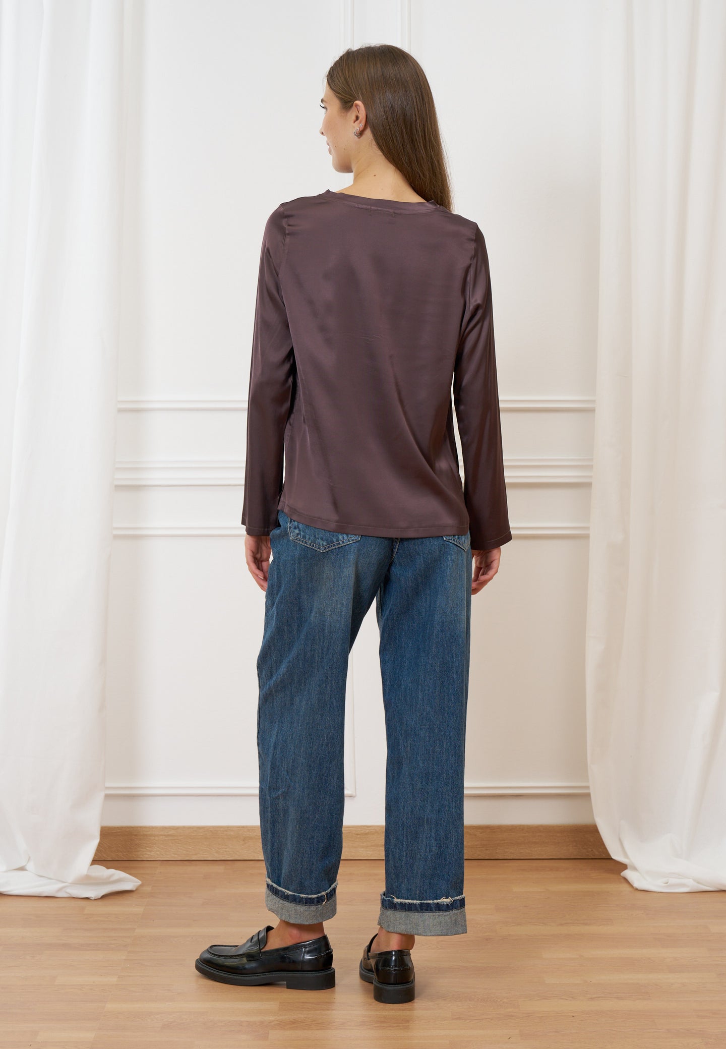 Blusa in raso a manica lunga