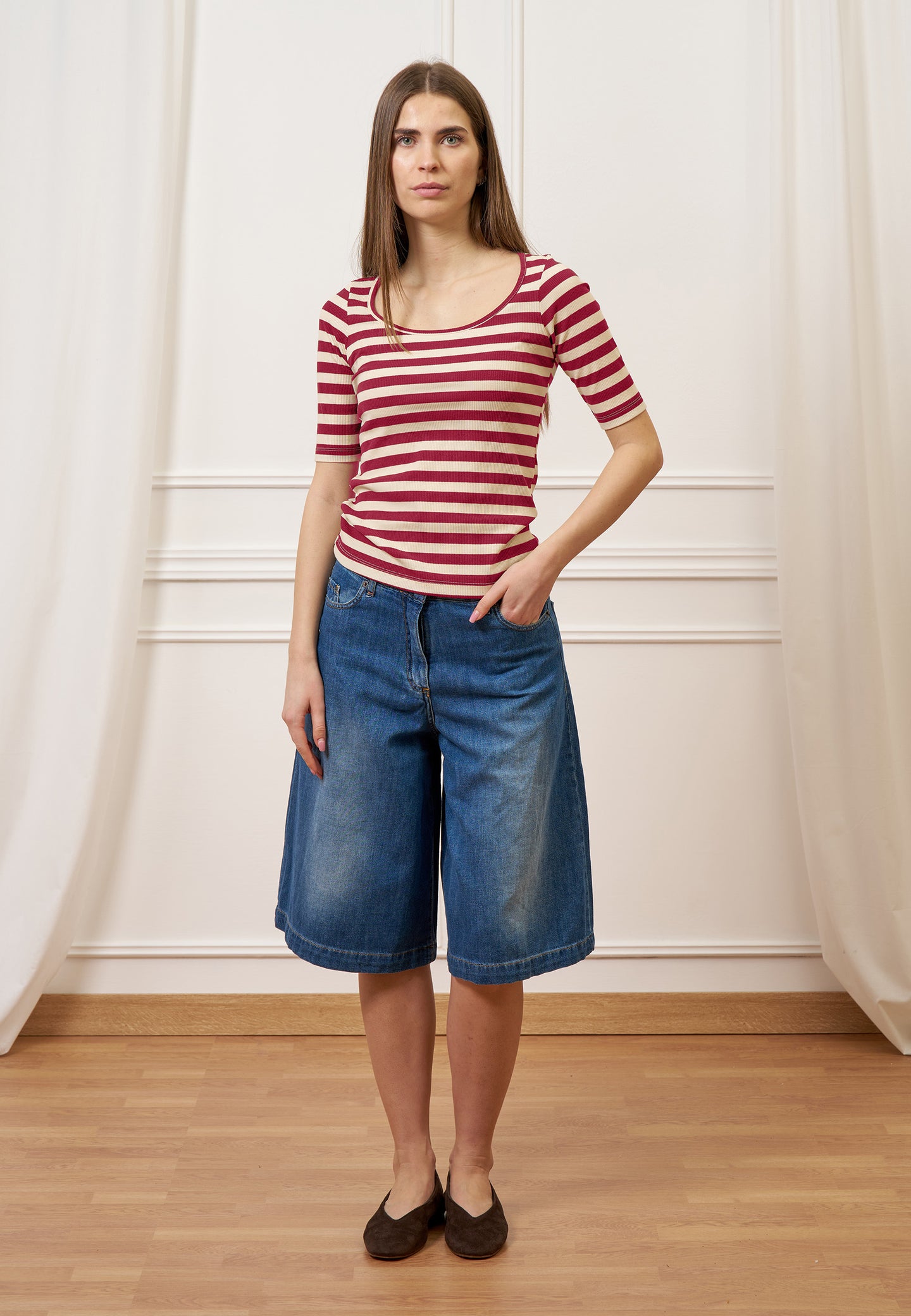 T-shirt a righe in costine stretch