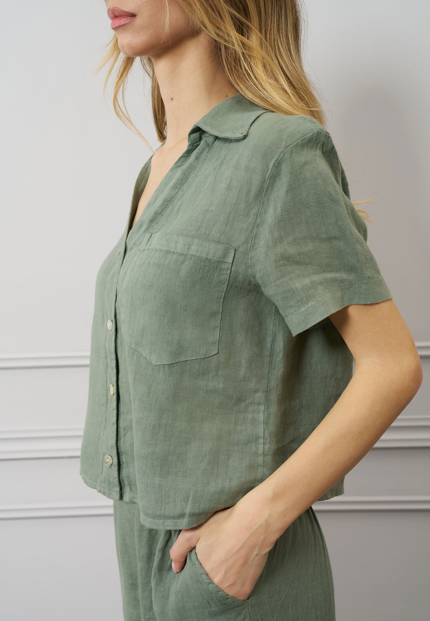 Camicia maniche corte in lino