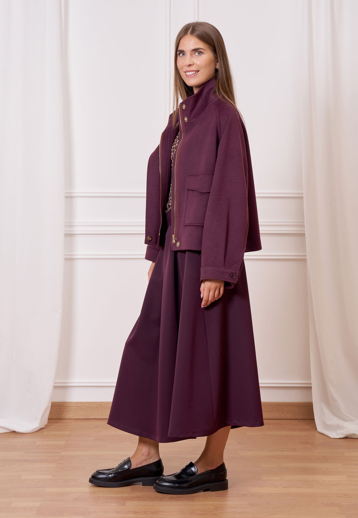 Cappotto corto tasche frontali