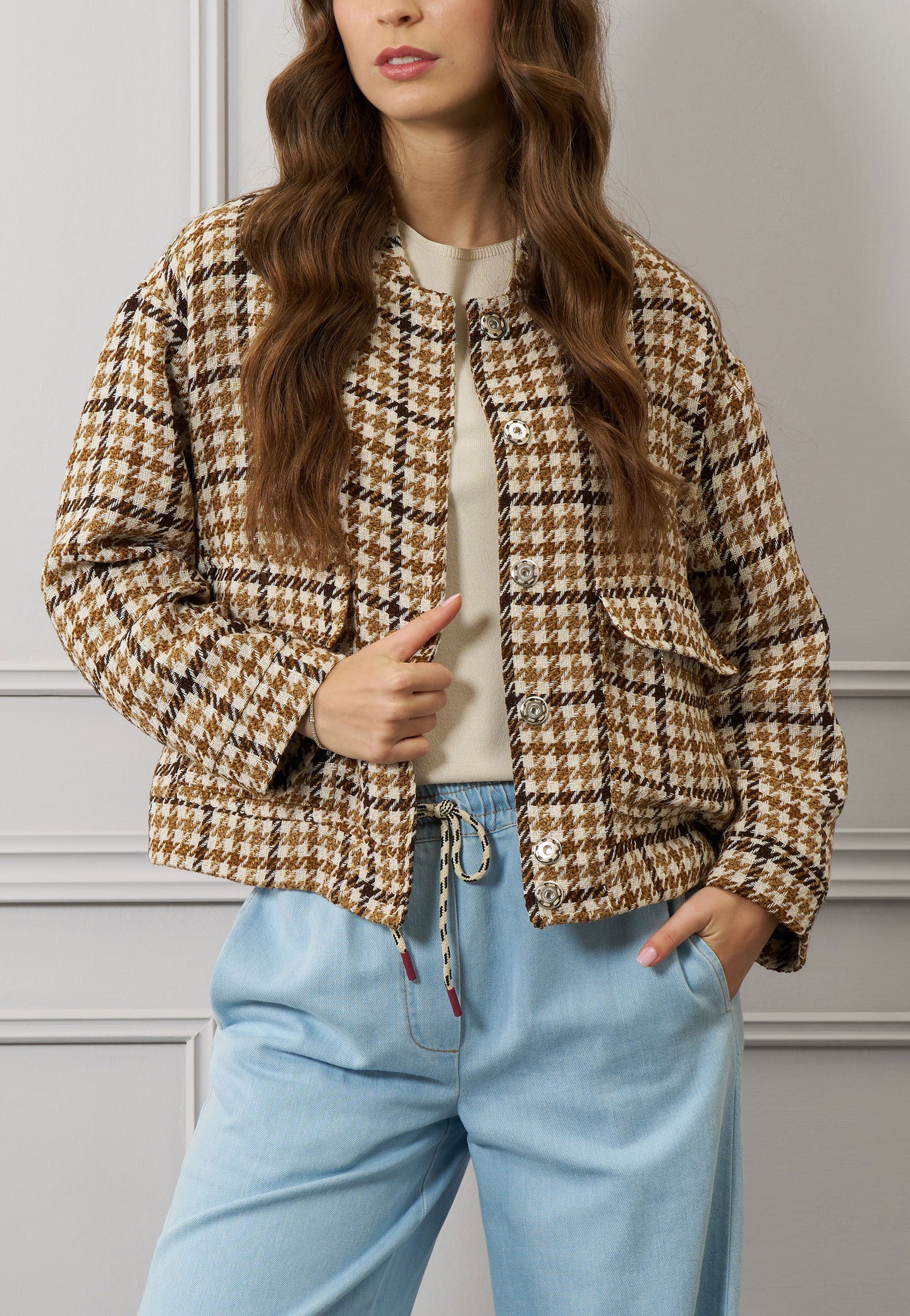 Cappotto over corto in tweed