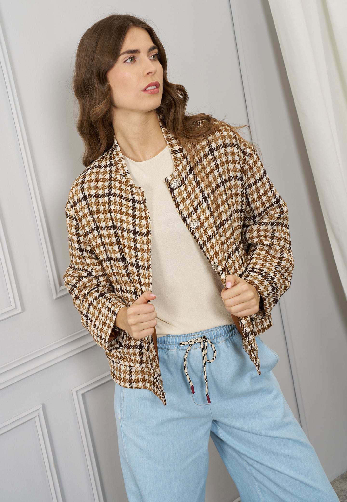 Cappotto over corto in tweed