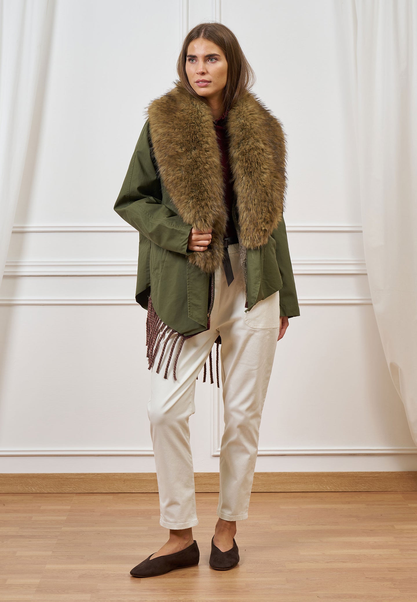 Cappotto parka con ecopelliccia