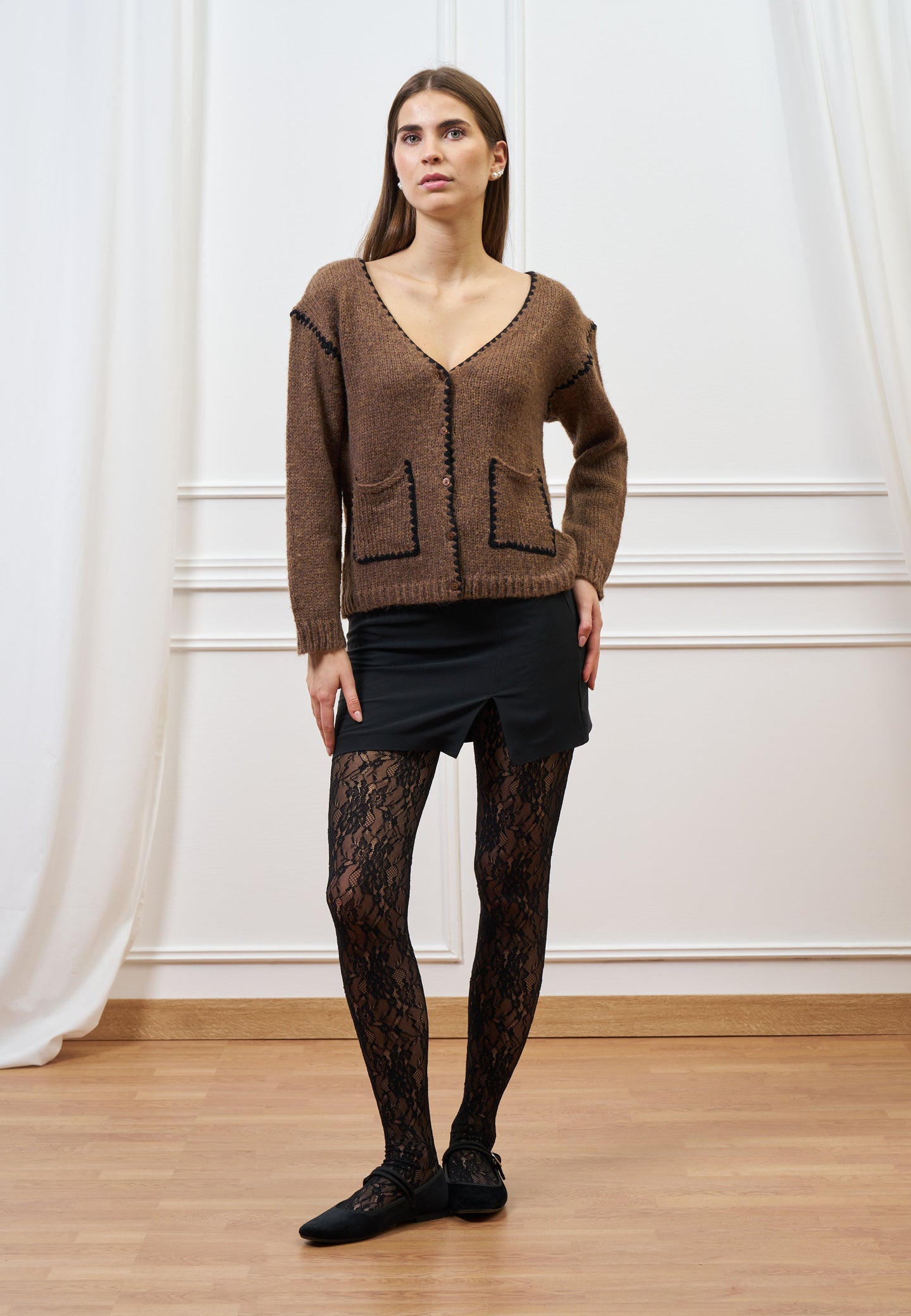 Cardigan con profili a contrasto