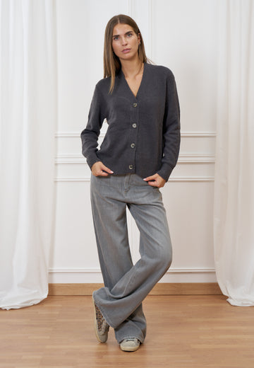 Cardigan scollo a v con bottoni