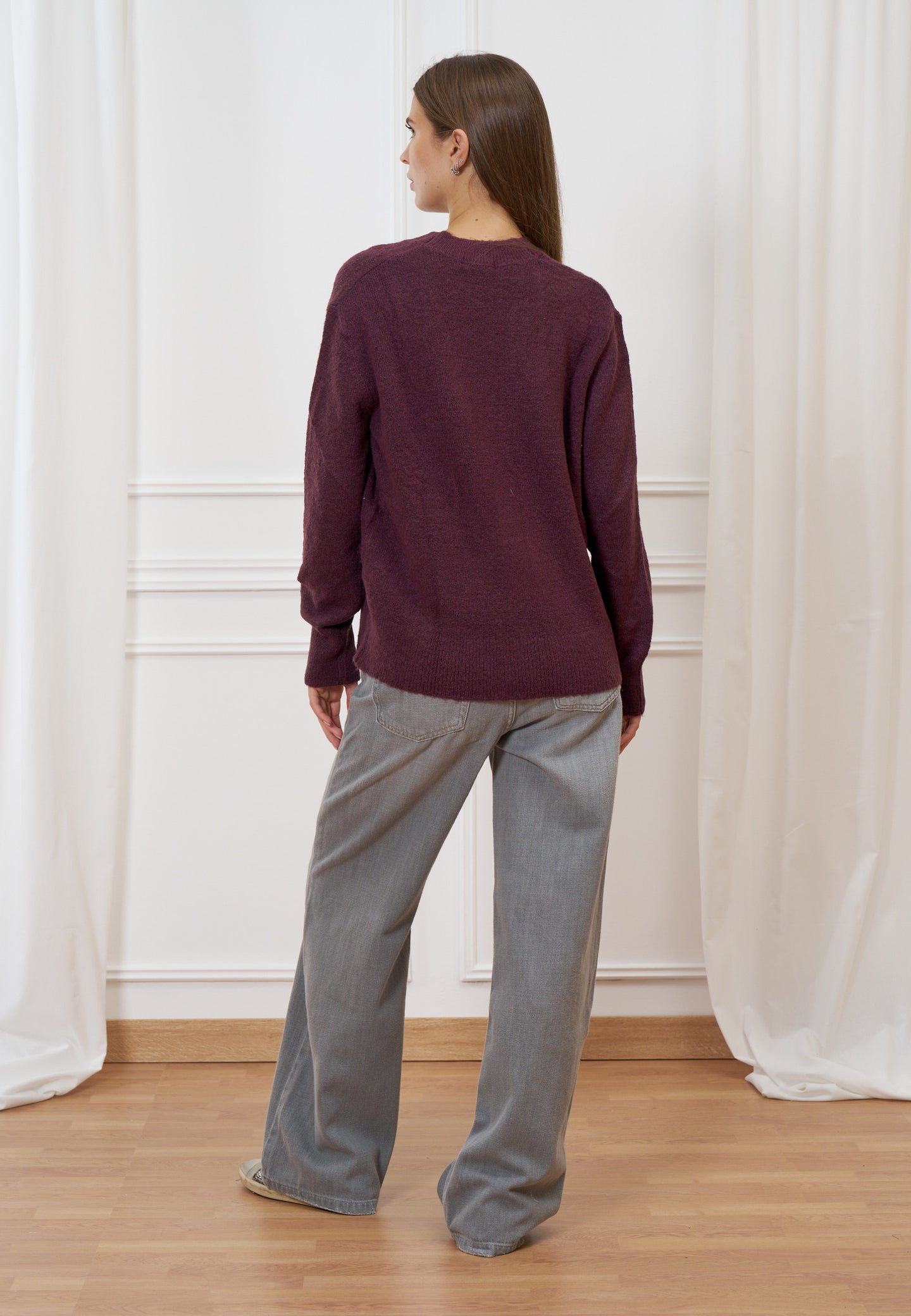 Cardigan scollo a v con bottoni