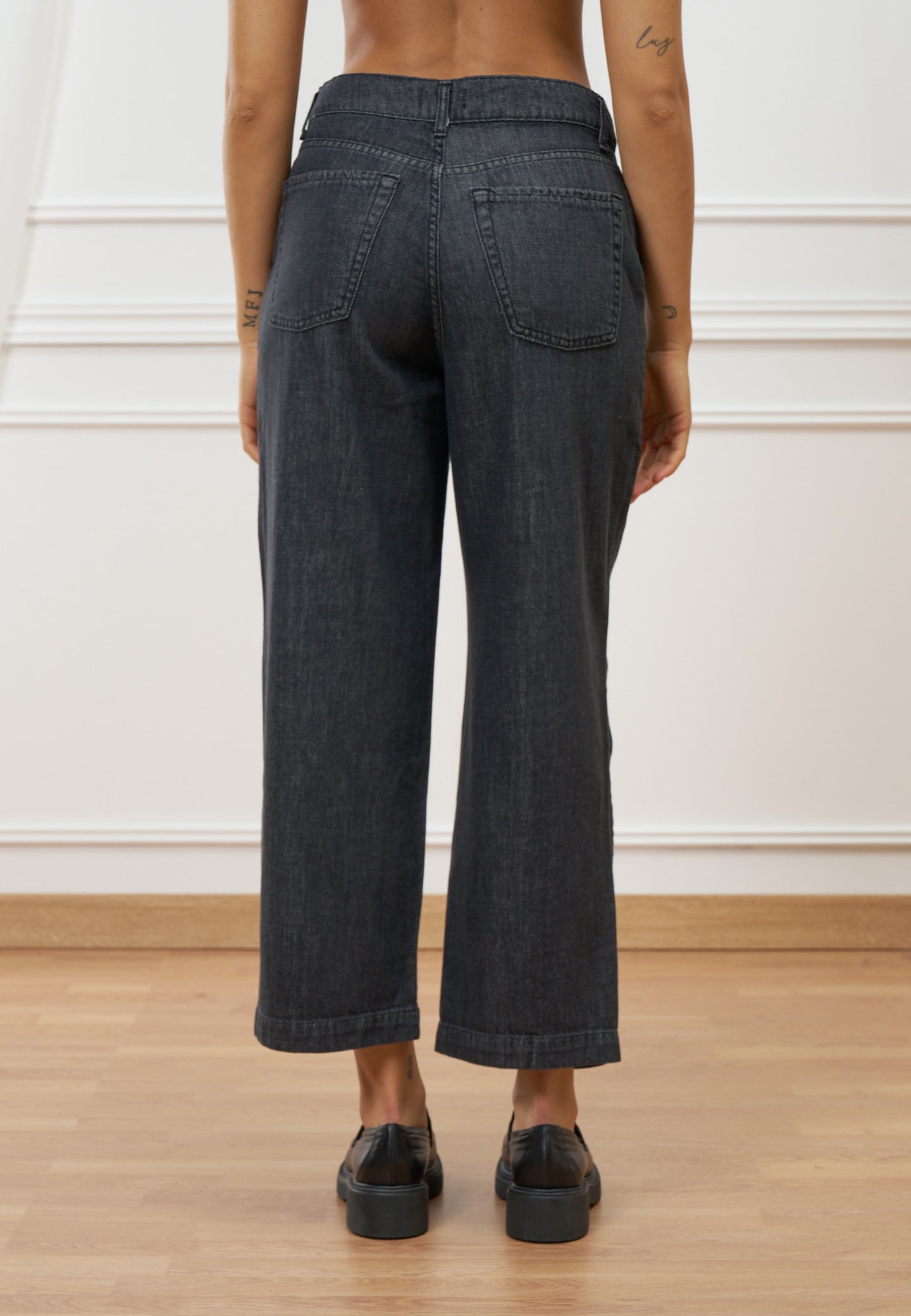 Jeans dritti alla caviglia