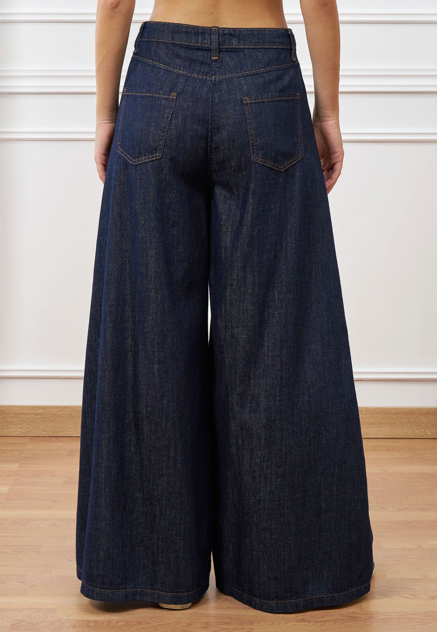 Jeans gamba ampia vita alta