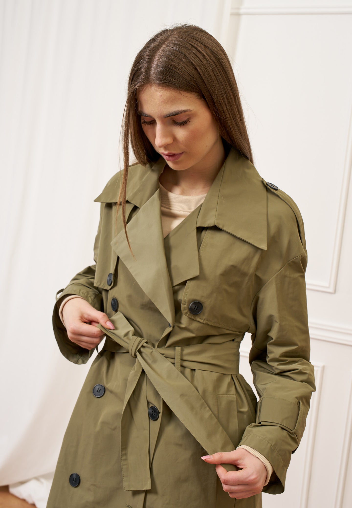 Trench over lungo con cintura