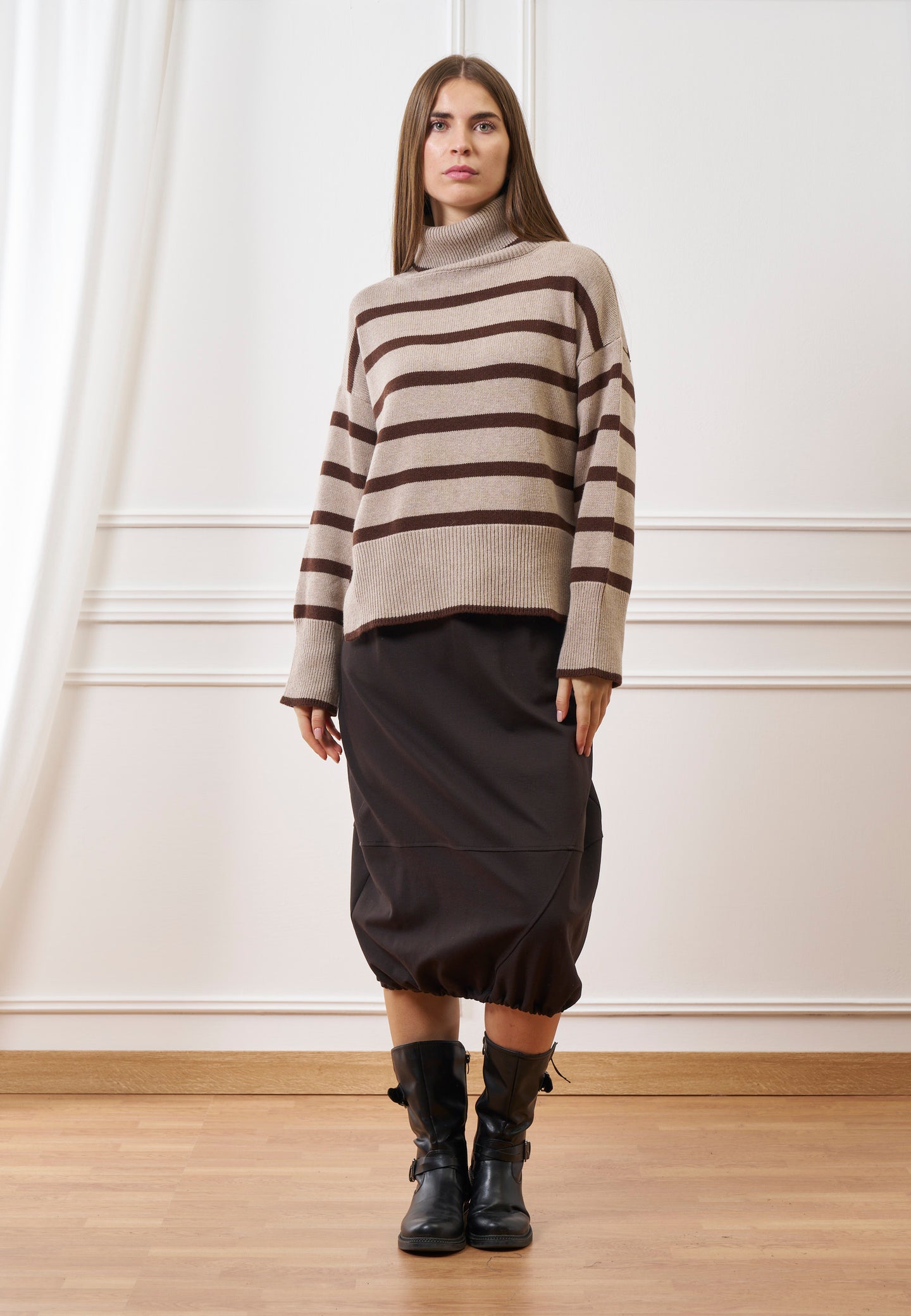 Maglia a righe con collo alto