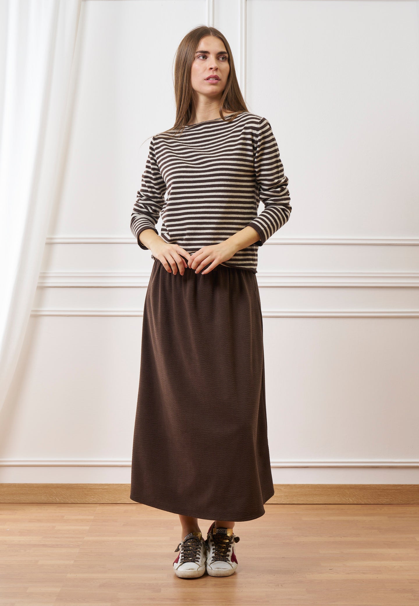 Maglia a righe con scollo a barca