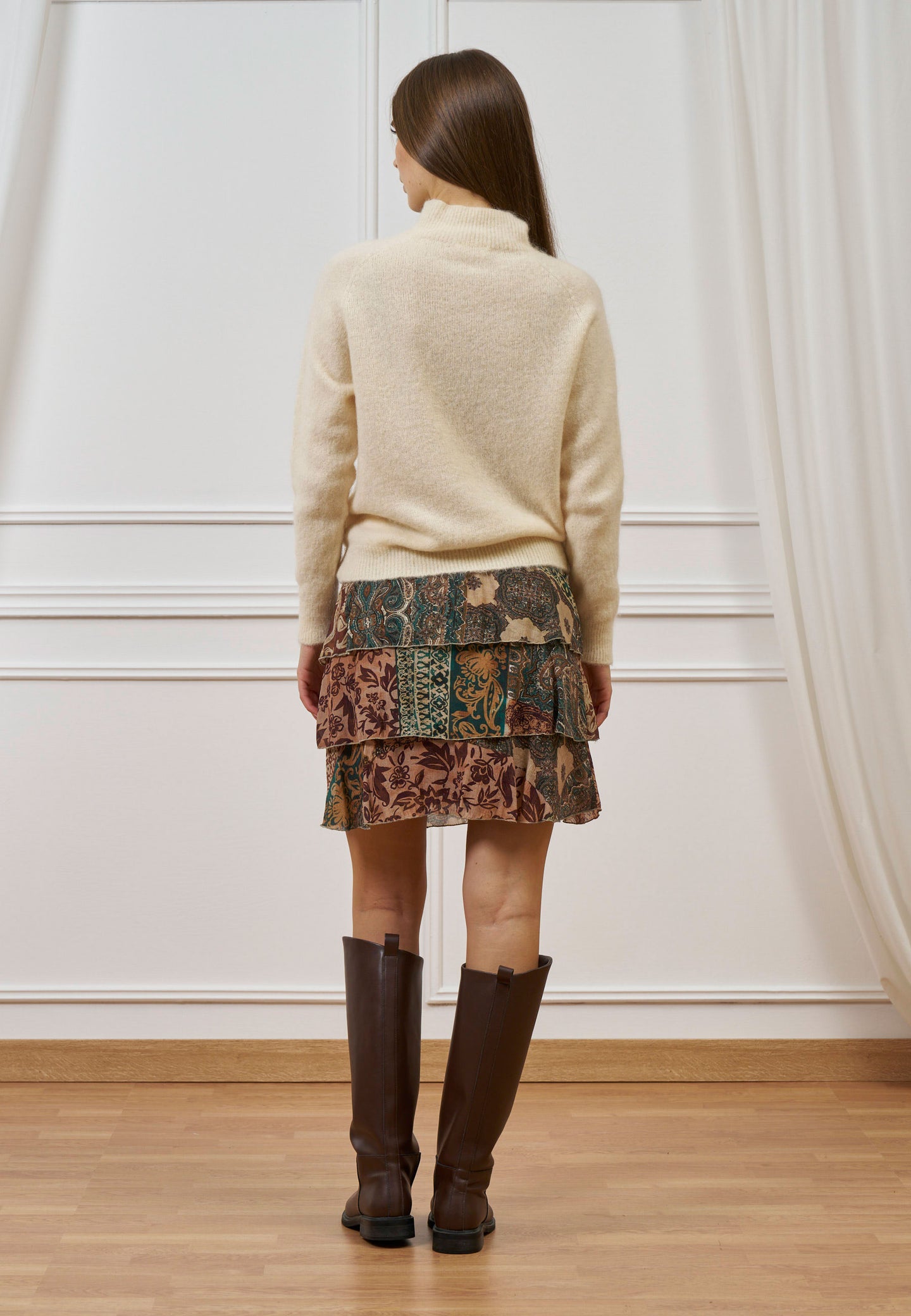 Maglia con collo a cratere