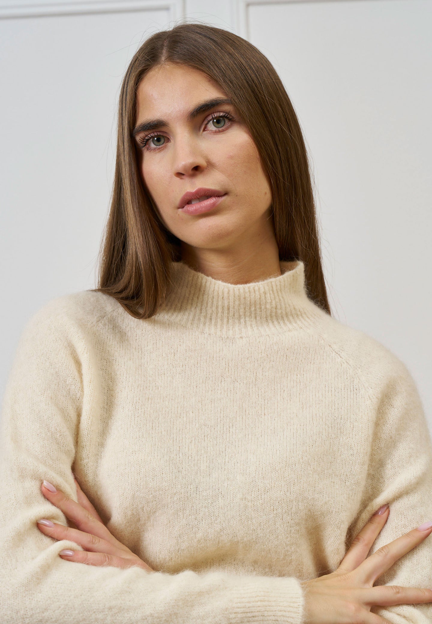 Maglia con collo a cratere