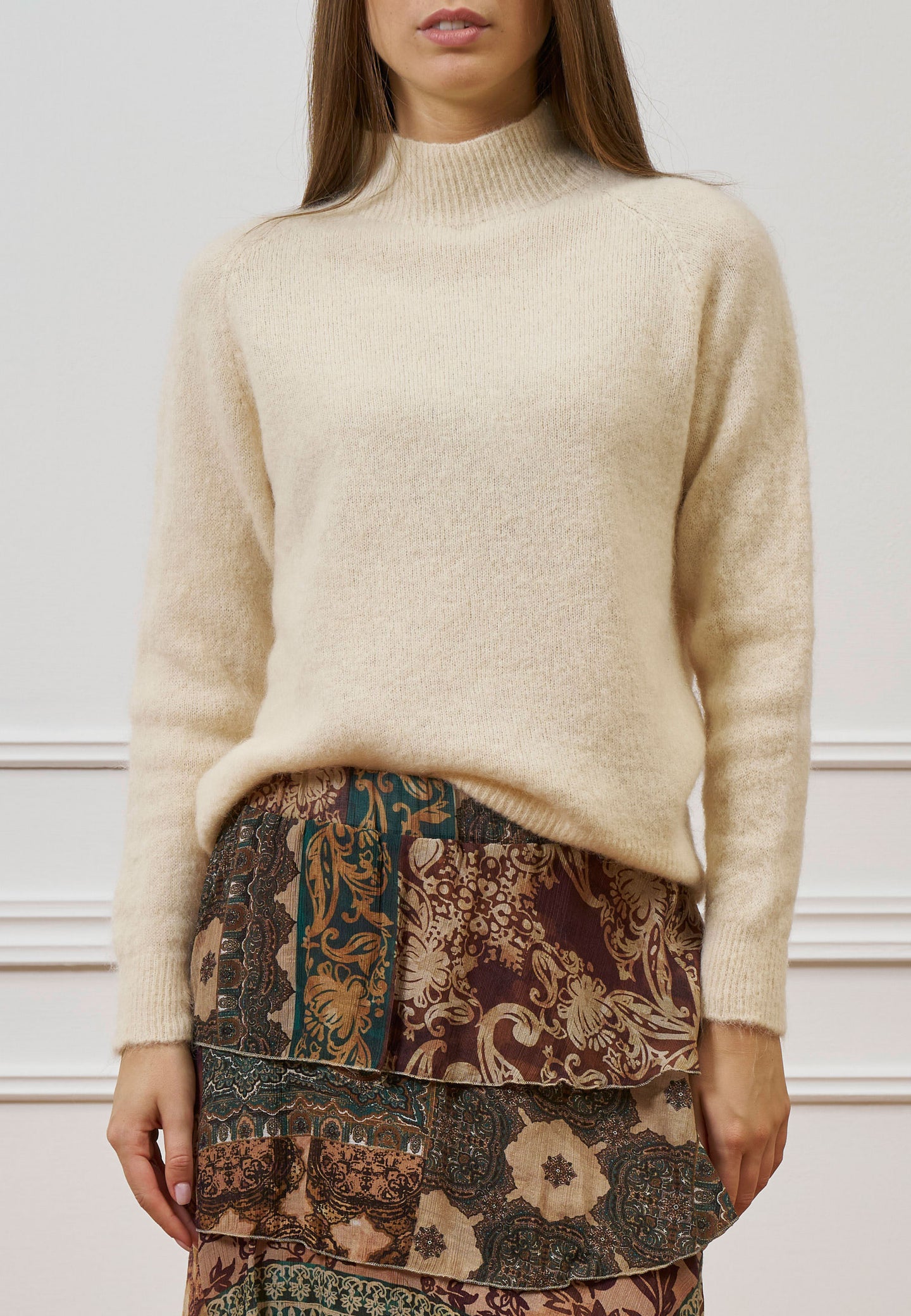 Maglia con collo a cratere