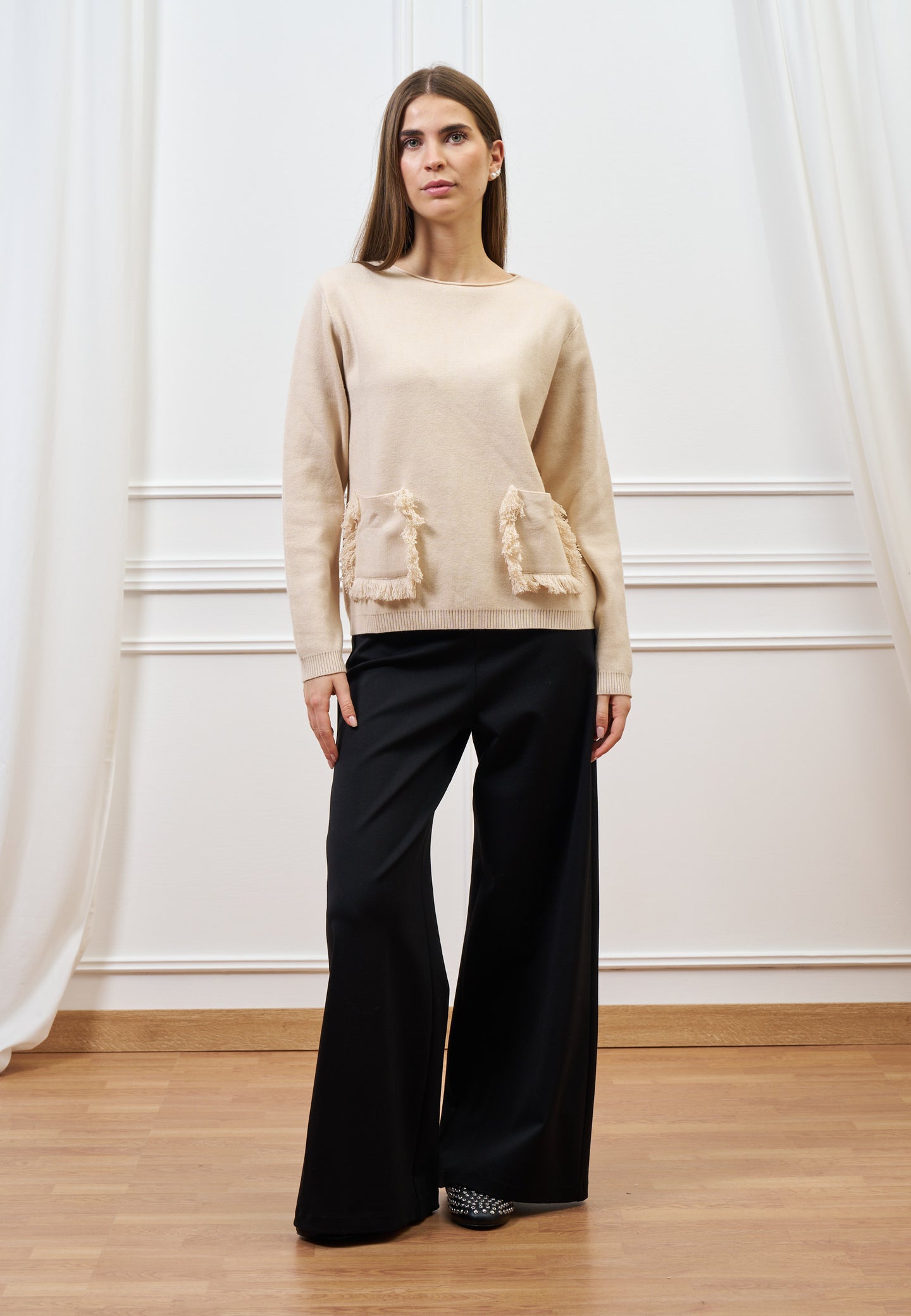 Maglia con tasche sfrangiate