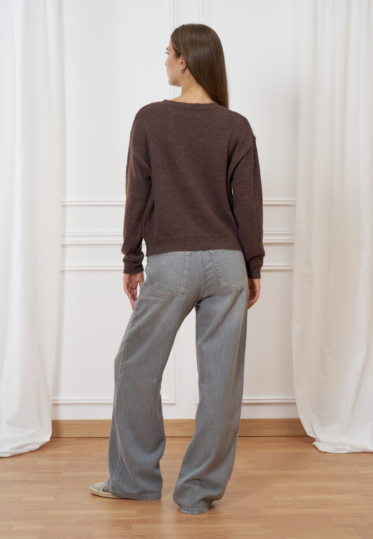 Maglia girocollo con strass