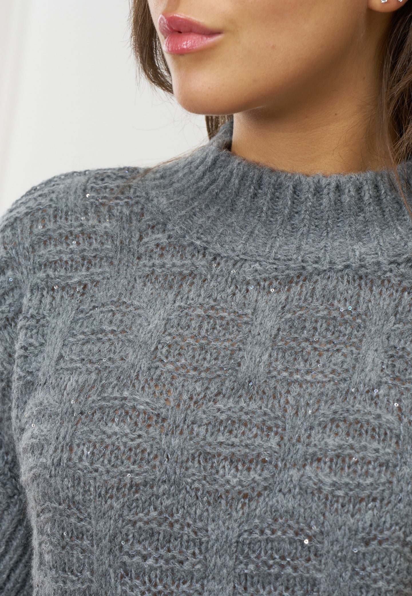 Maglia lavorata smanicata