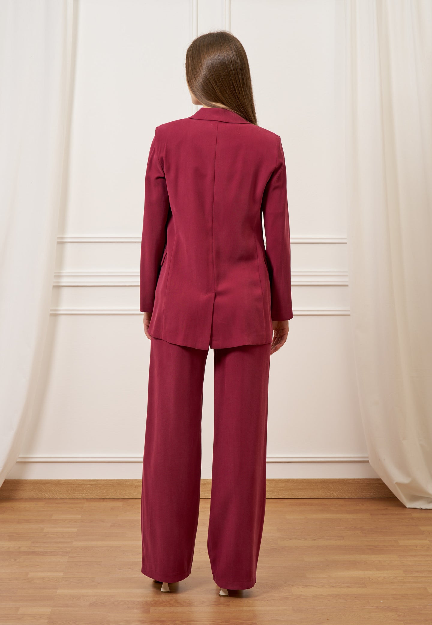 Pantalone palazzo con pinces