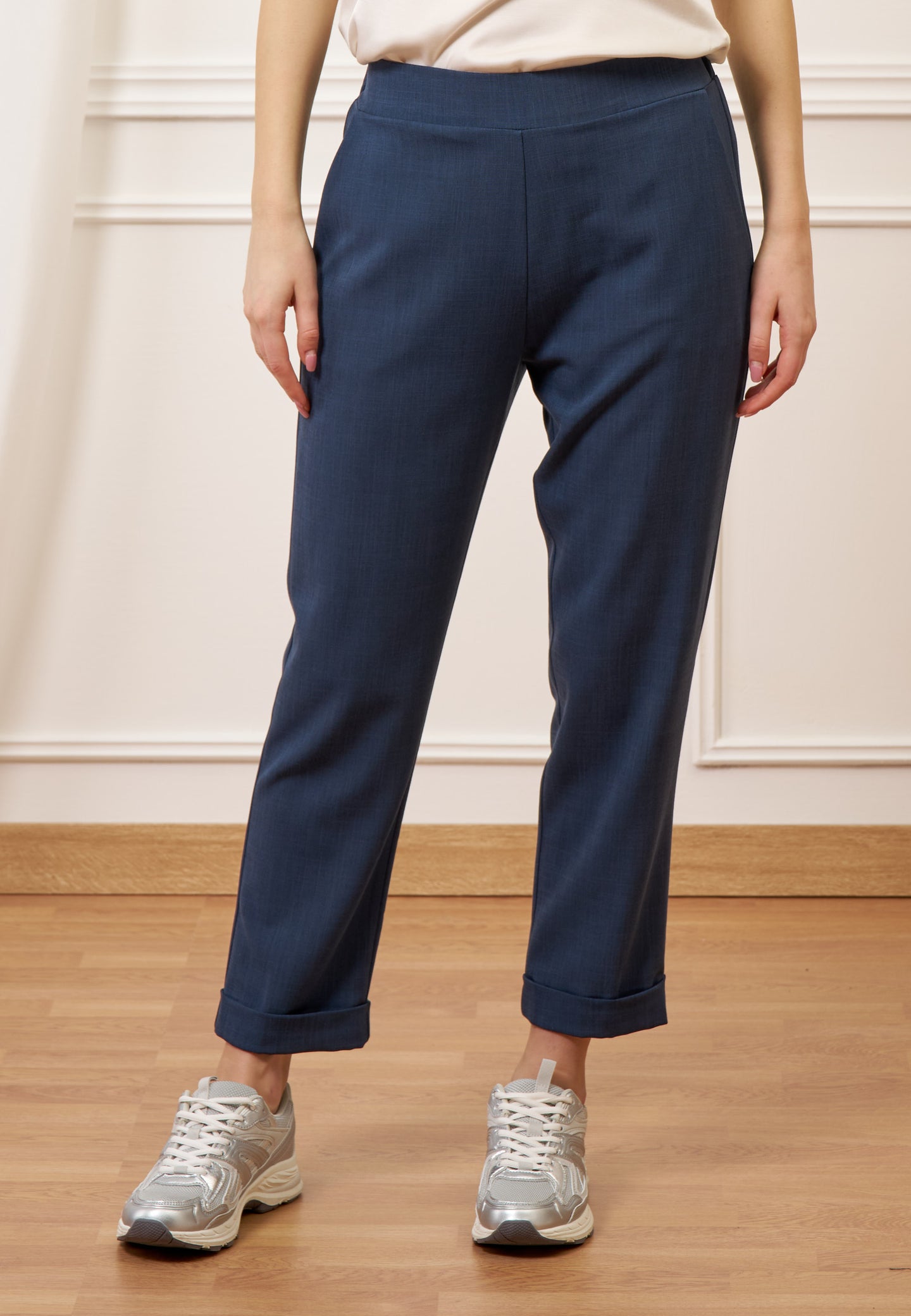 Pantalone dritto con risvolto - BLU