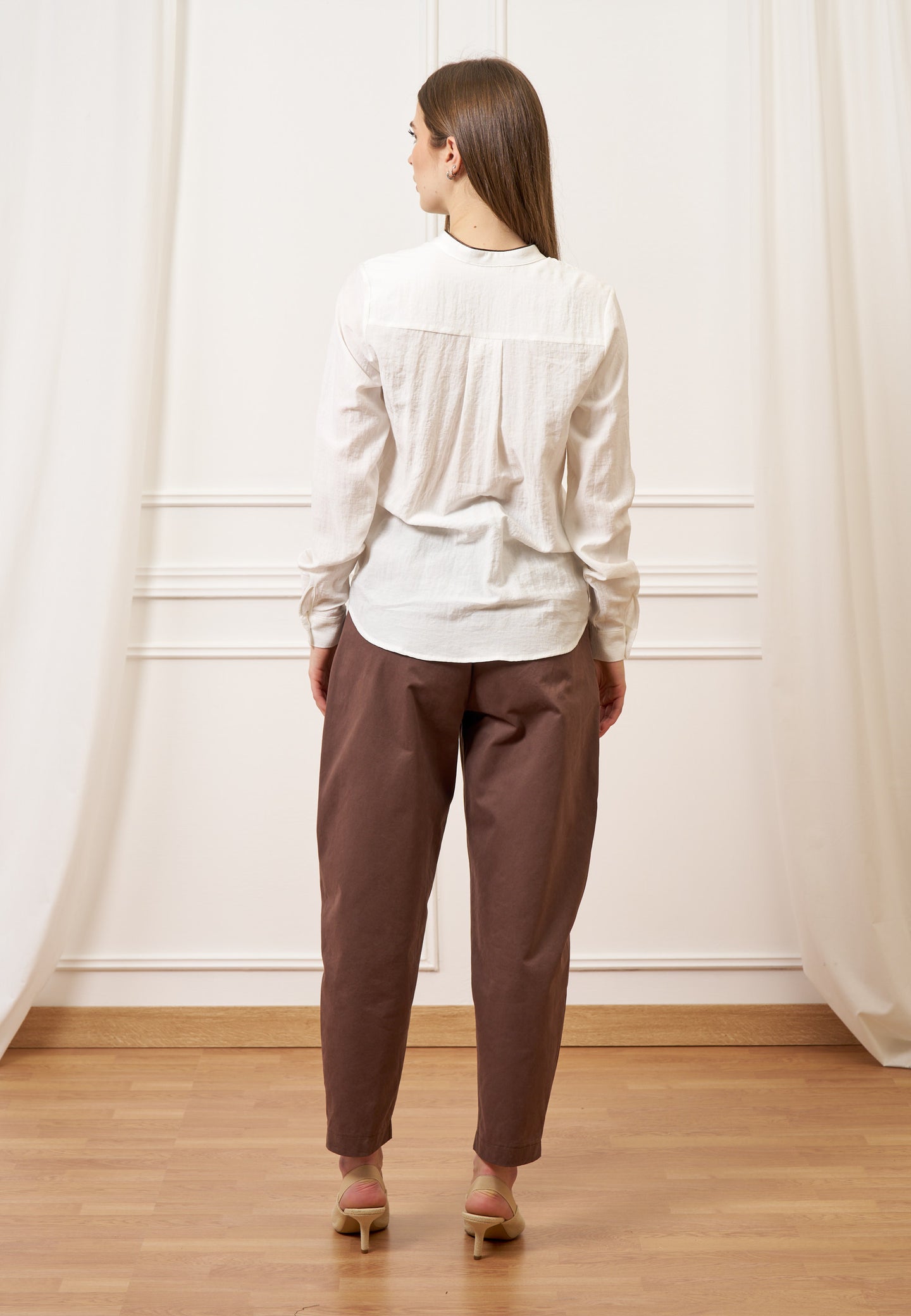 Pantalone balloon con pinces - MARRONE