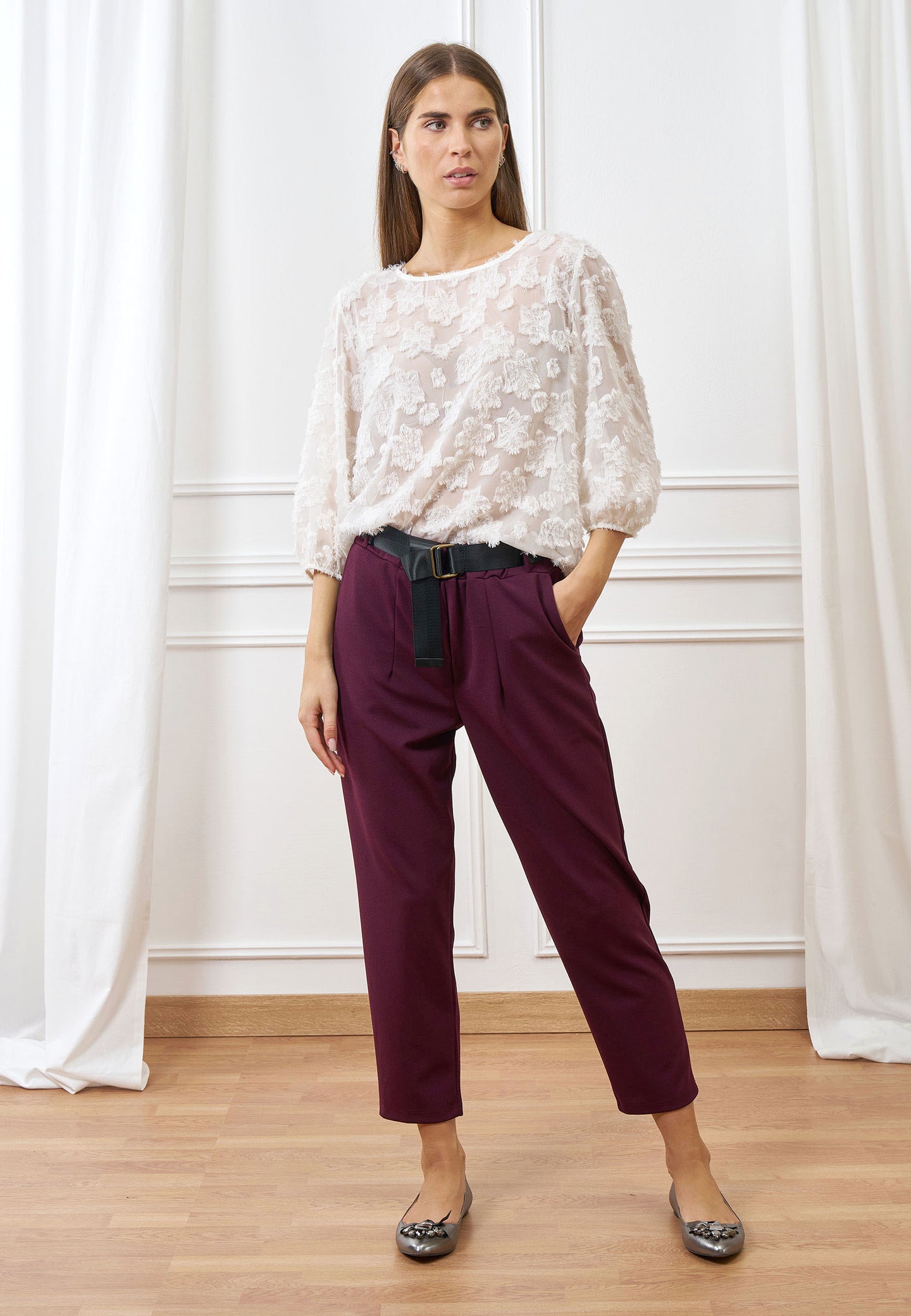 Pantalone ampio con elastico