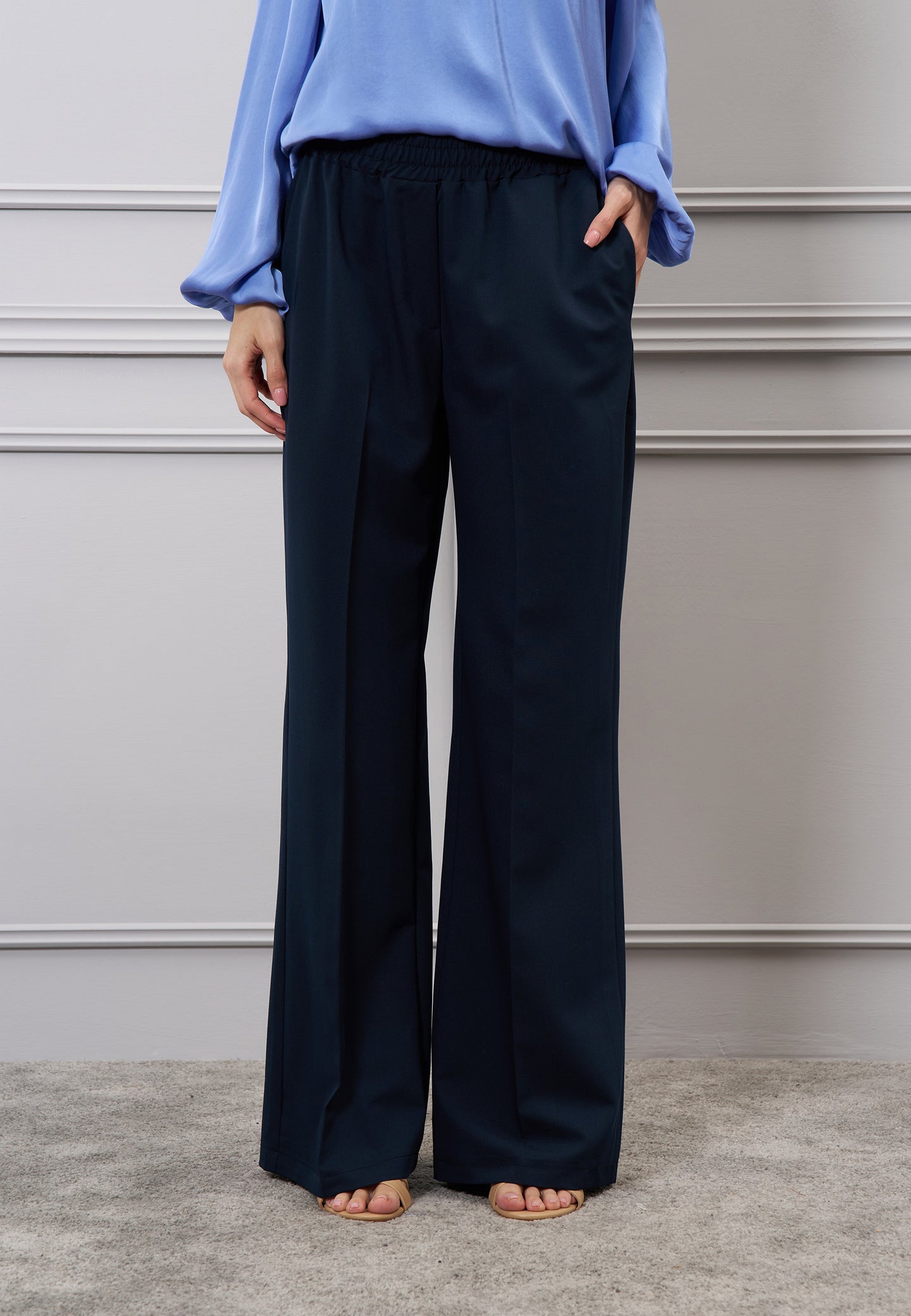 Pantalone ampio elastico vita