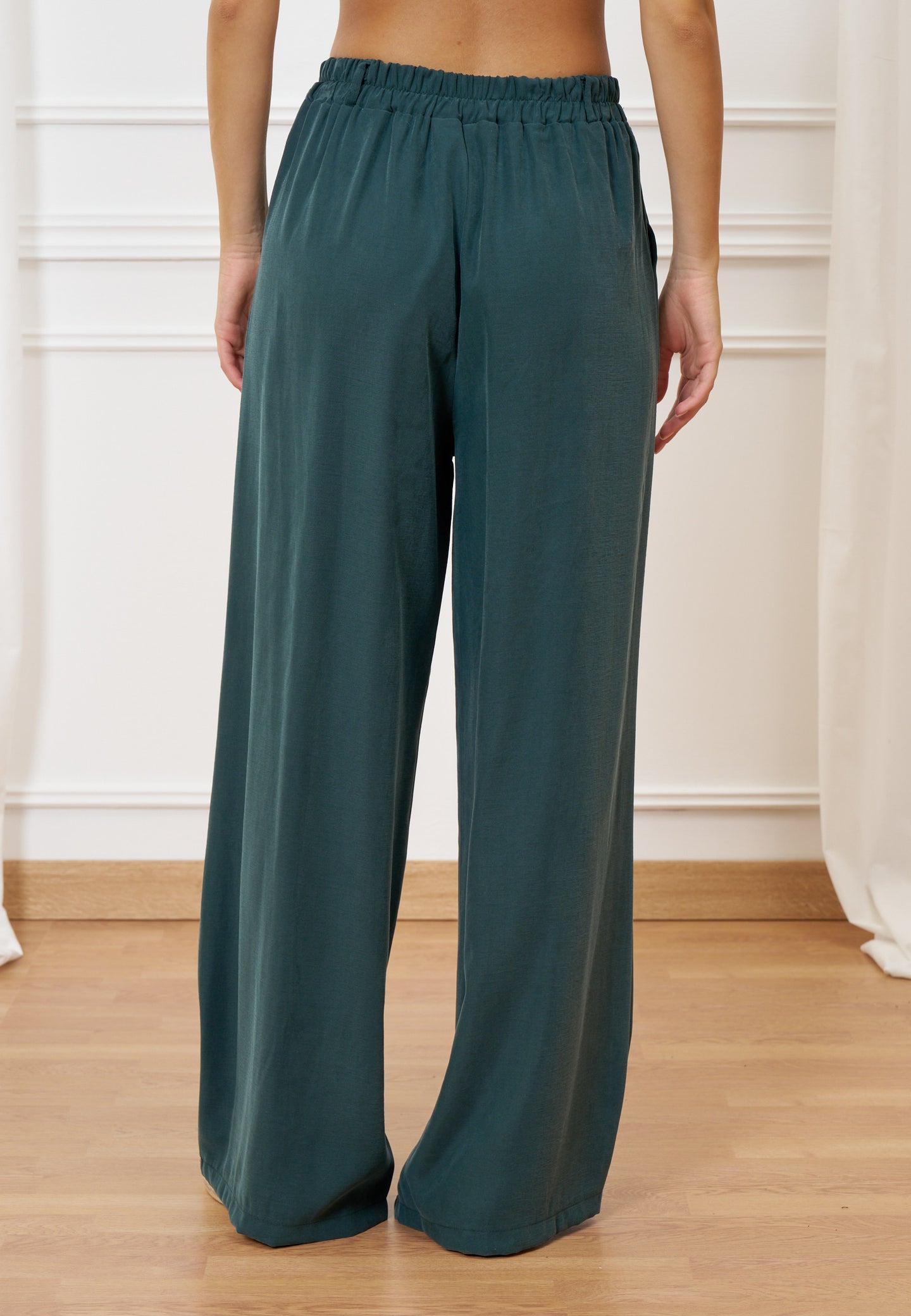 Pantalone ampio mano pesca