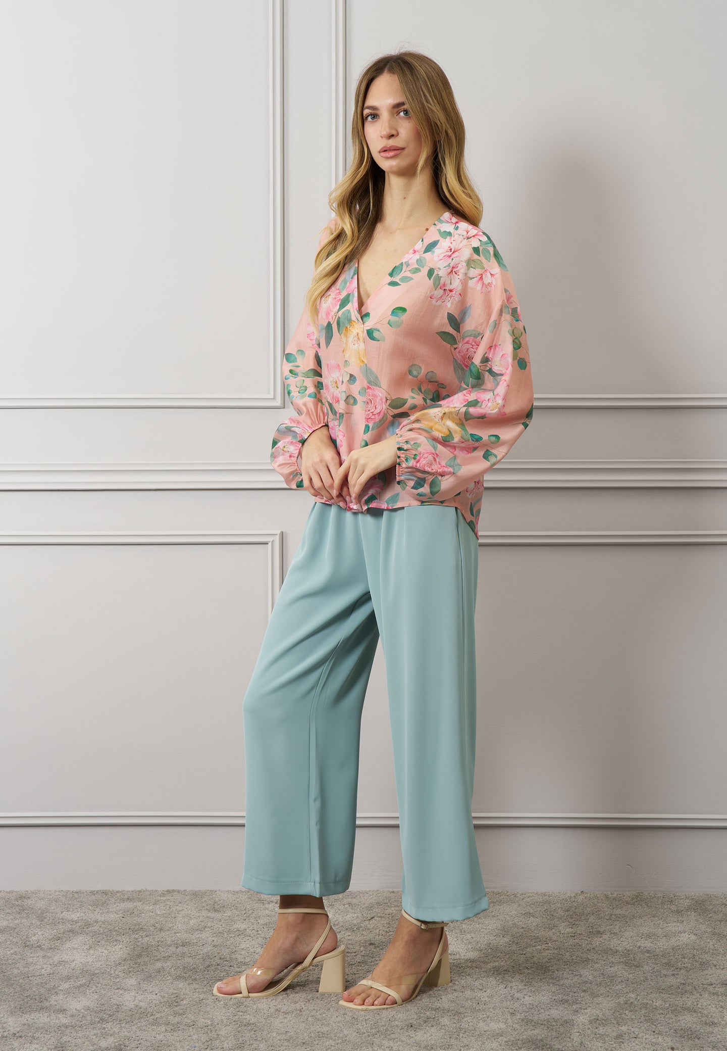 Pantalone crop elastico vita