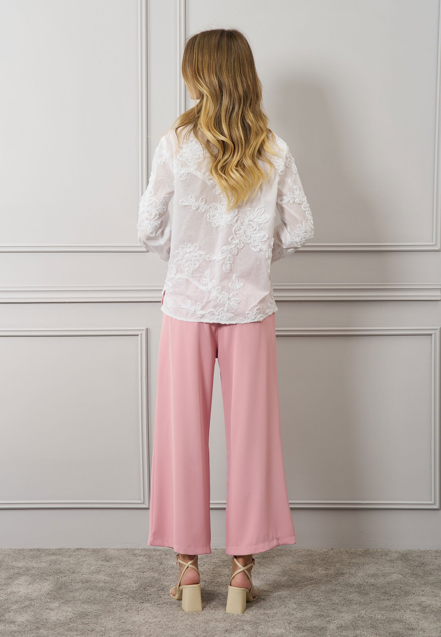 Pantalone crop elastico vita