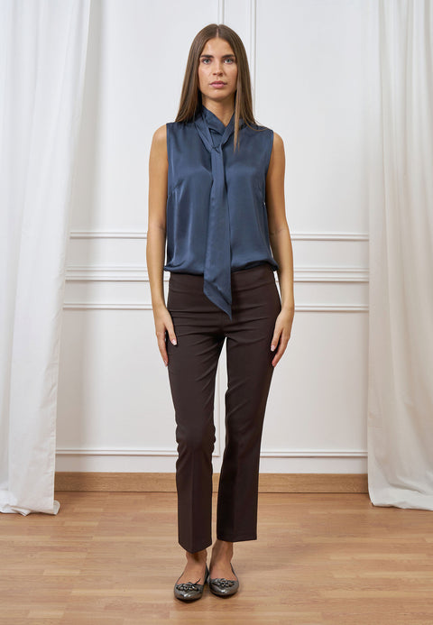 Pantalone dritto con zip laterale