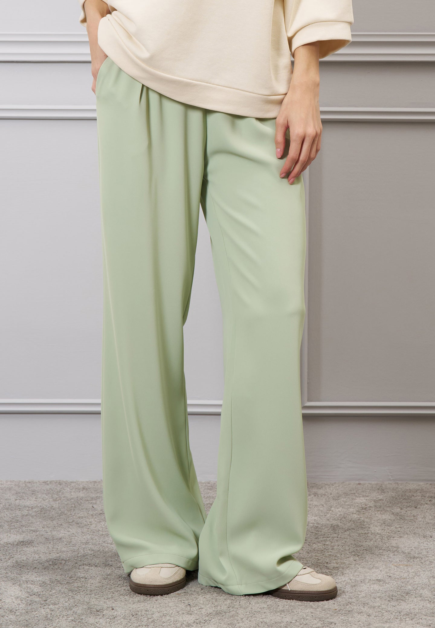Pantalone morbido elastico vita