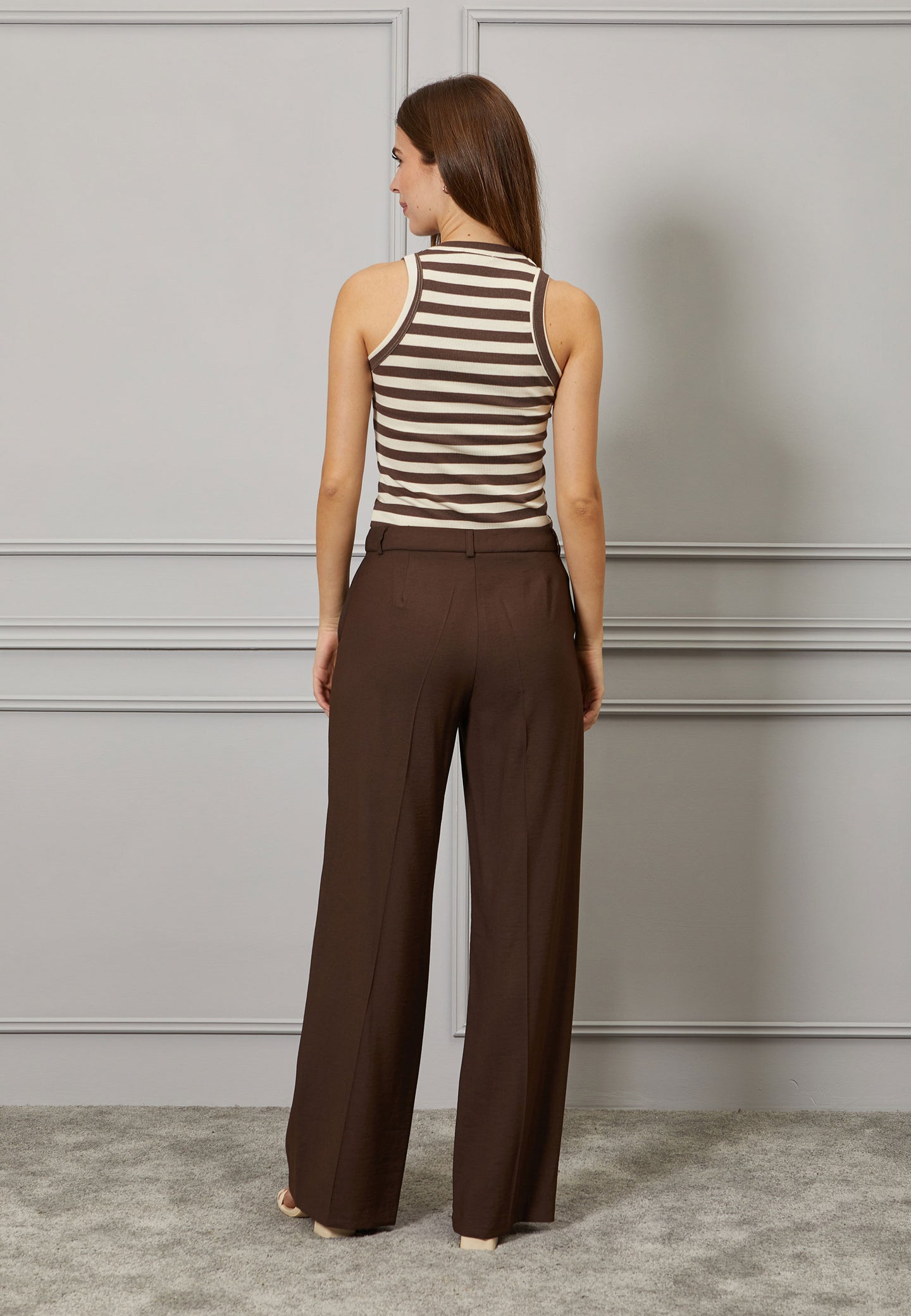 Pantalone palazzo con pinces