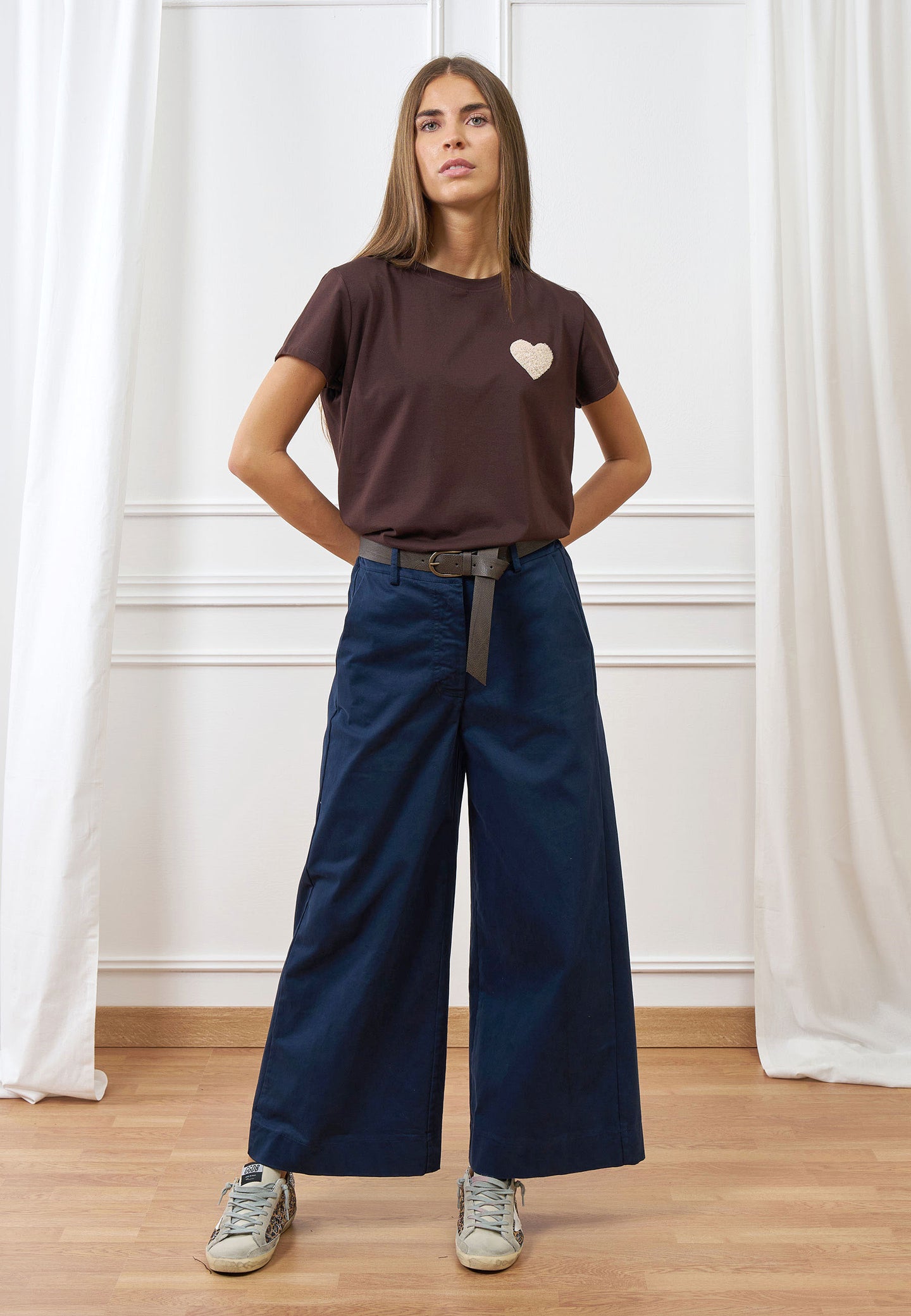 Pantalone palazzo con cintura