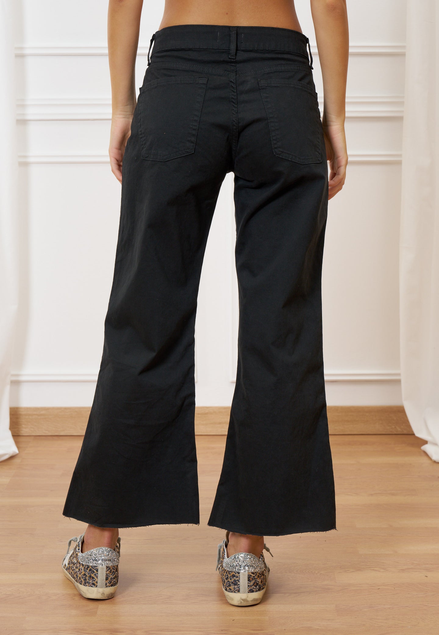 Pantalone svasato a vita alta