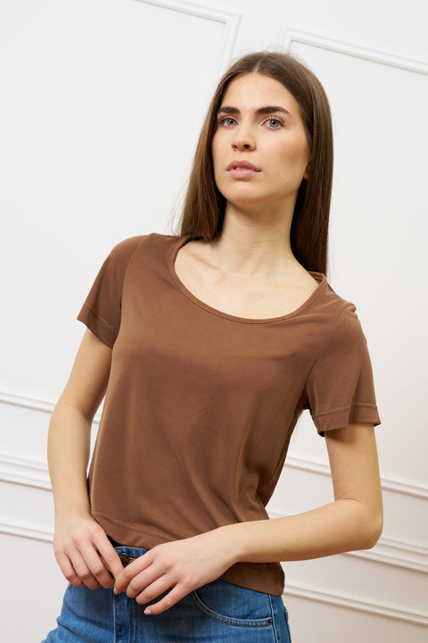 T-shirt scollo ampio in modal - TABACCO