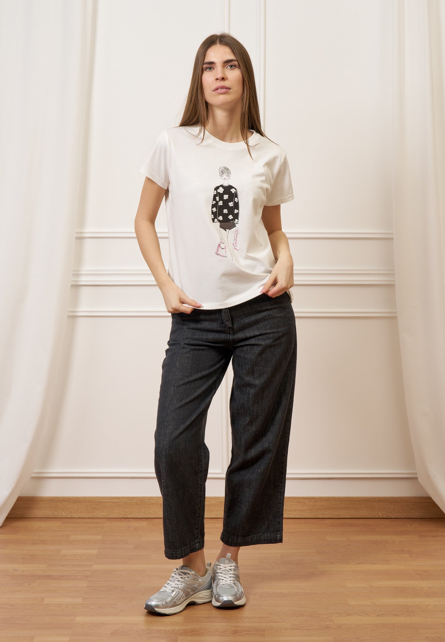 T-shirt con stampa donna fiori