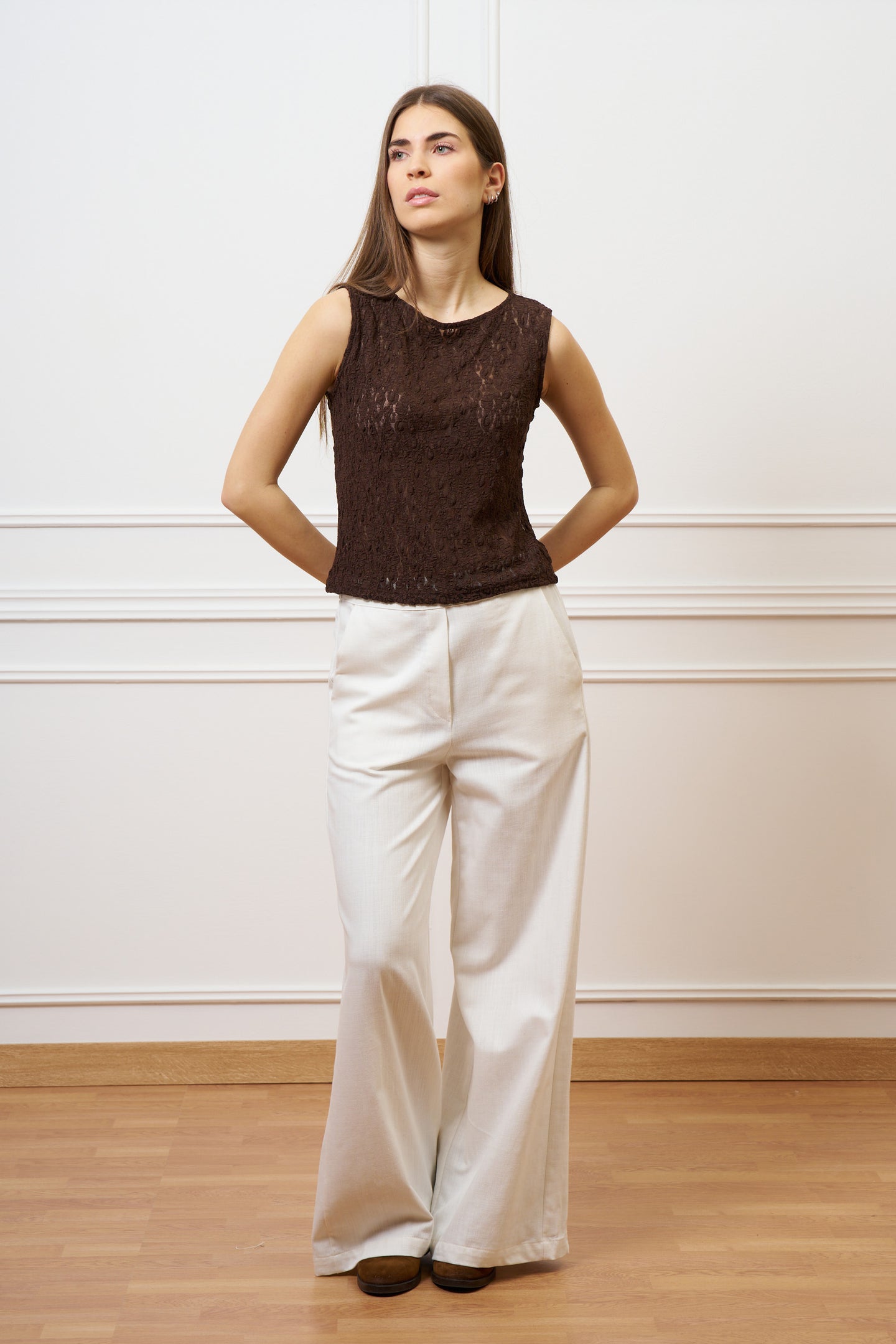 Top in pizzo stretch - MARRONE