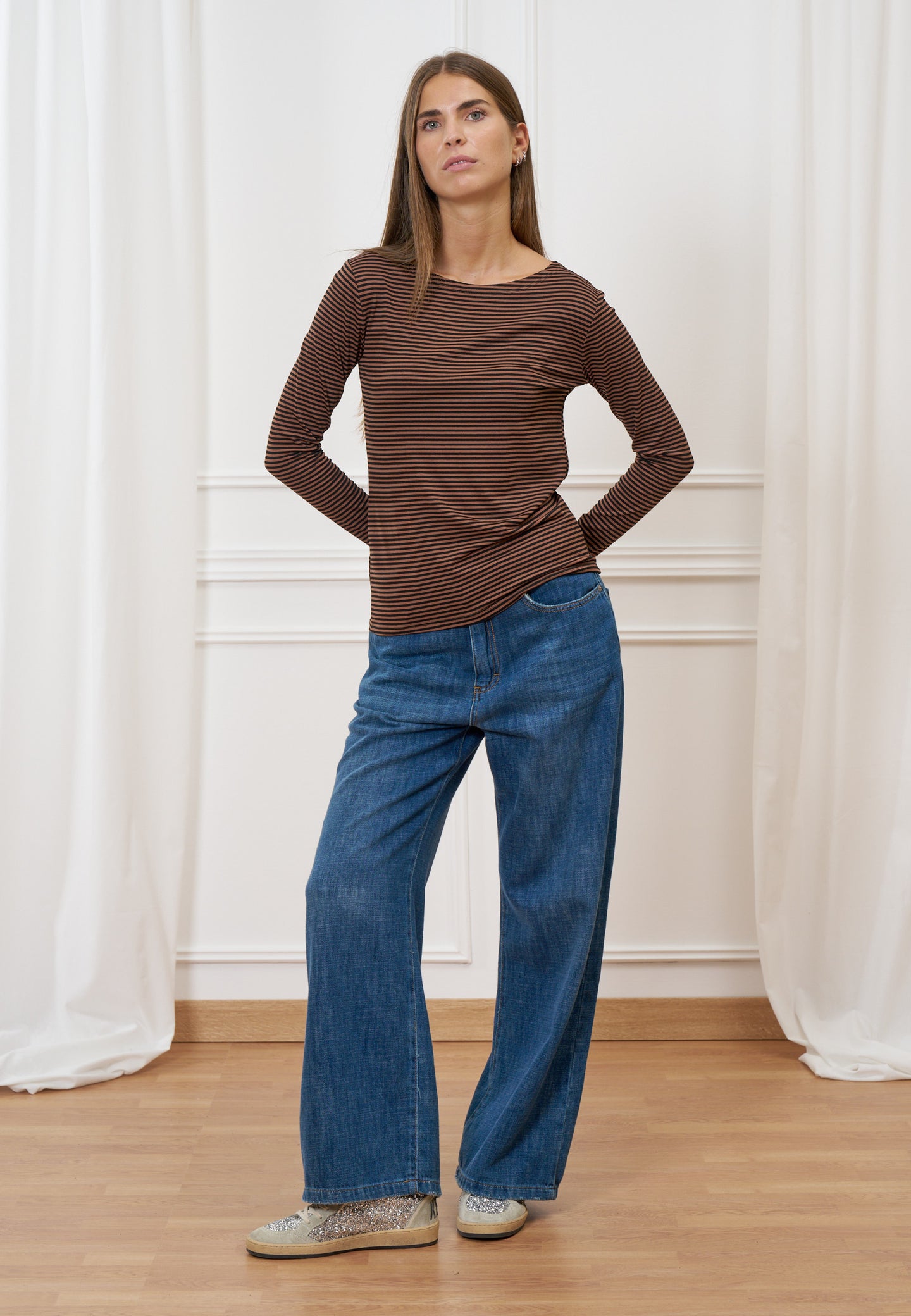 T-shirt a righe bicolore