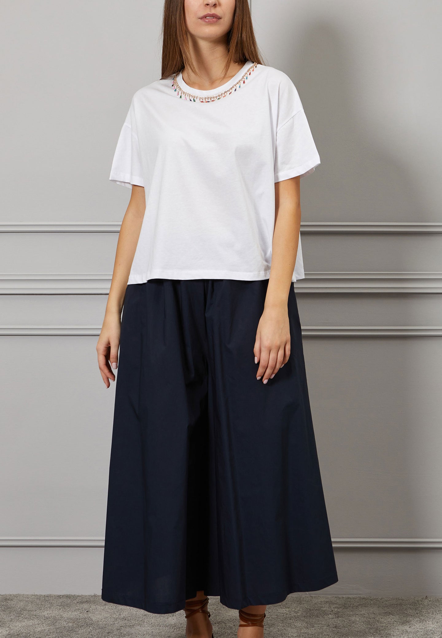 T-shirt con applicazioni