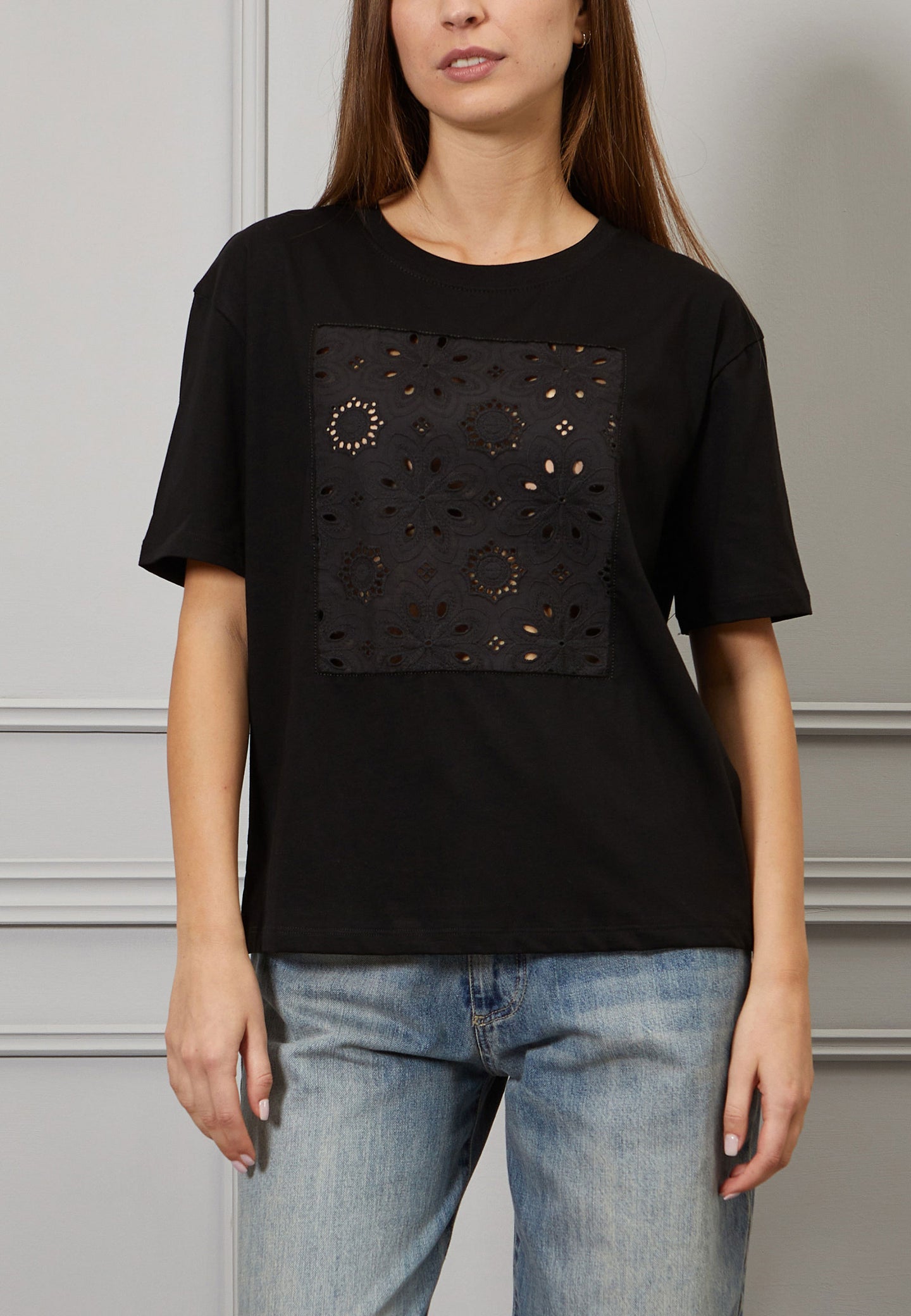 T-shirt inserto sangallo