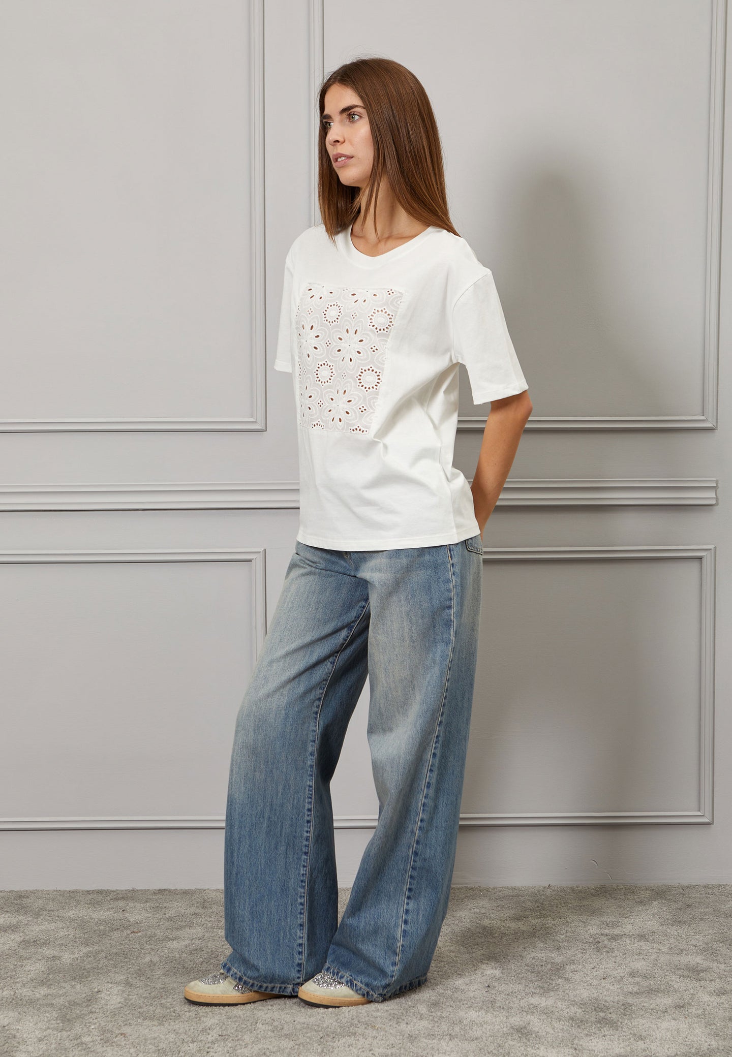 T-shirt inserto sangallo