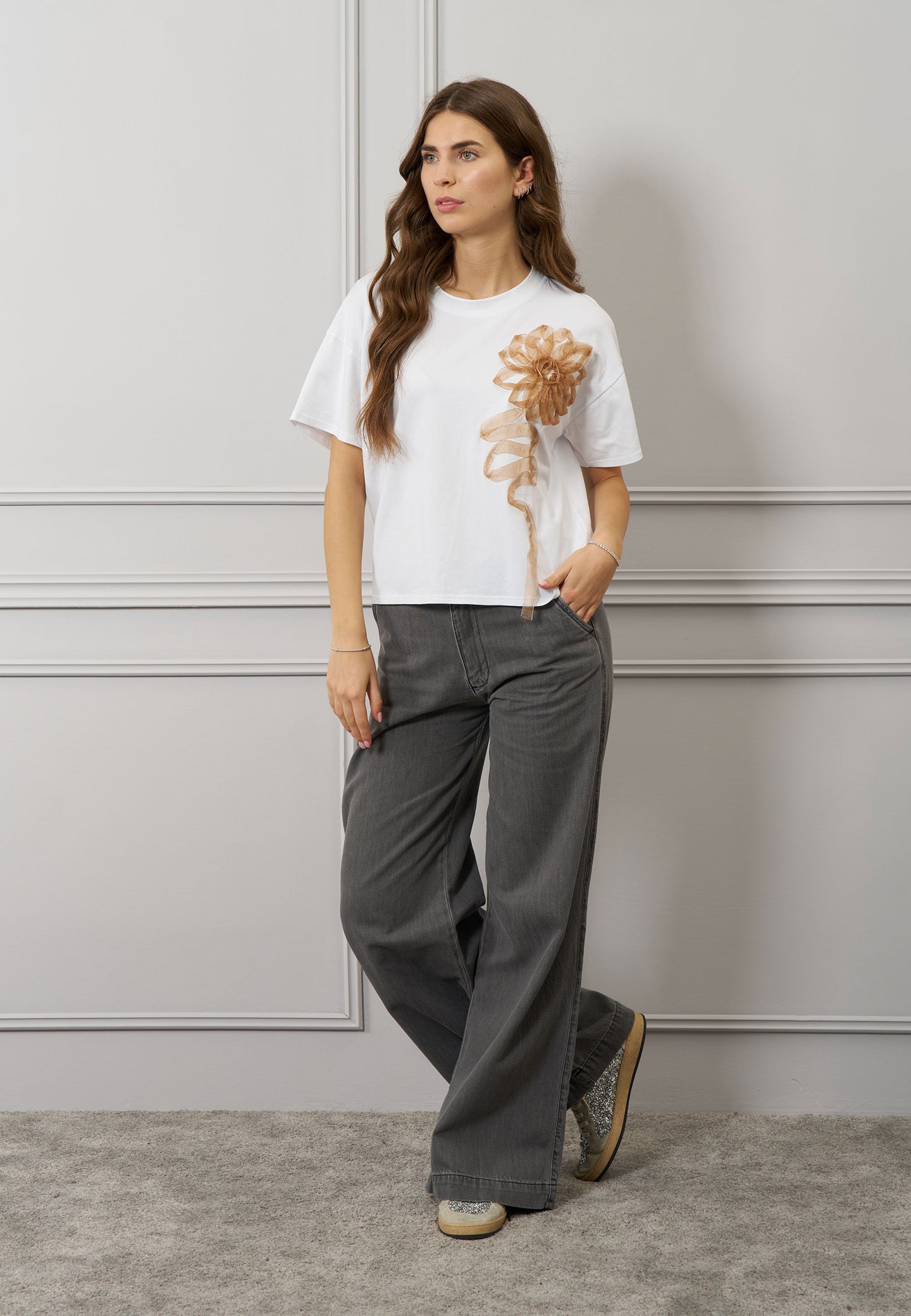 T-shirt over fiore organza