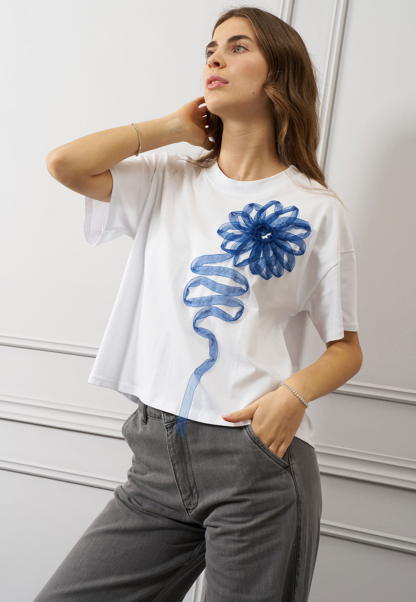 T-shirt over fiore organza