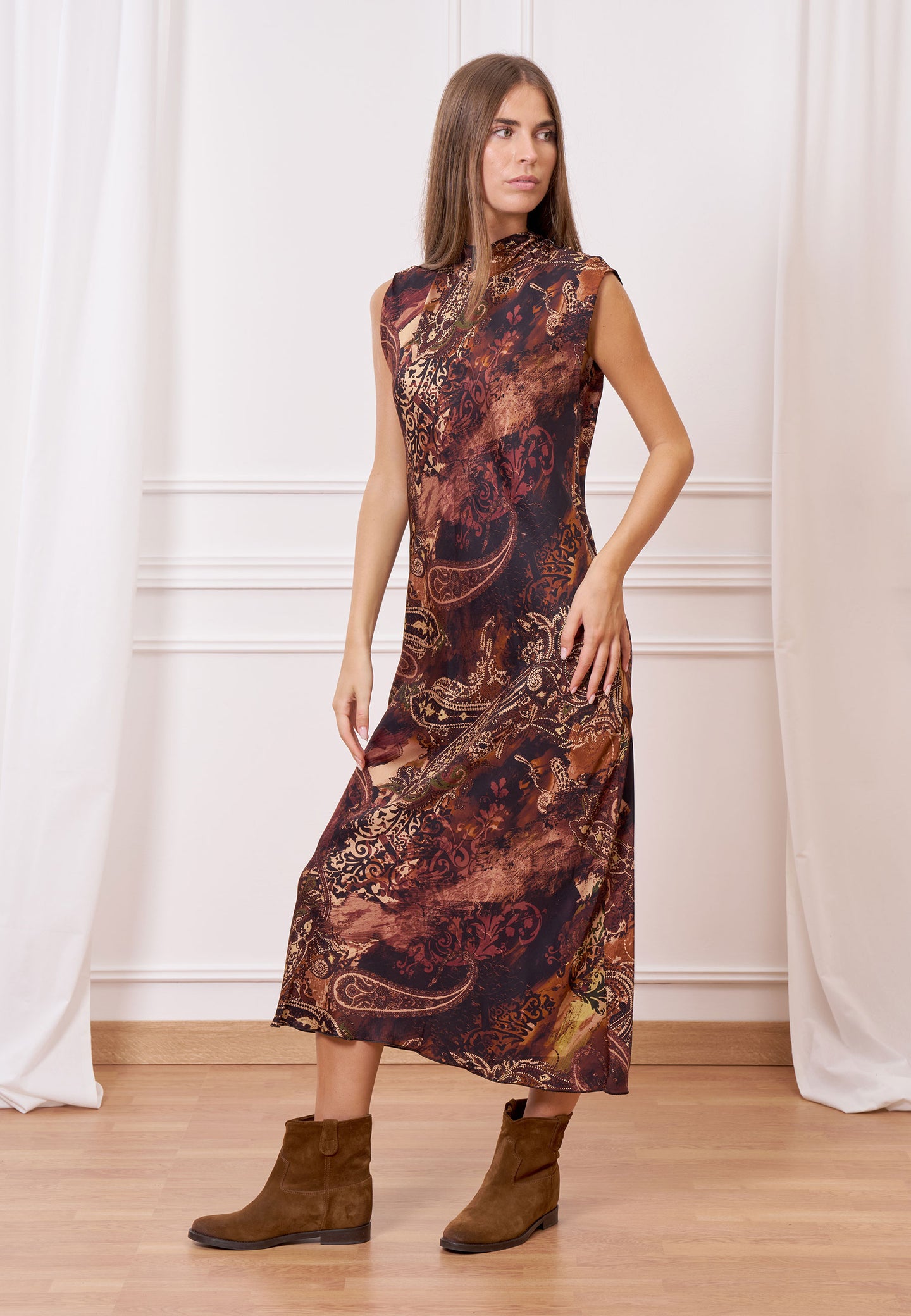 Vestito lungo fantasia in raso